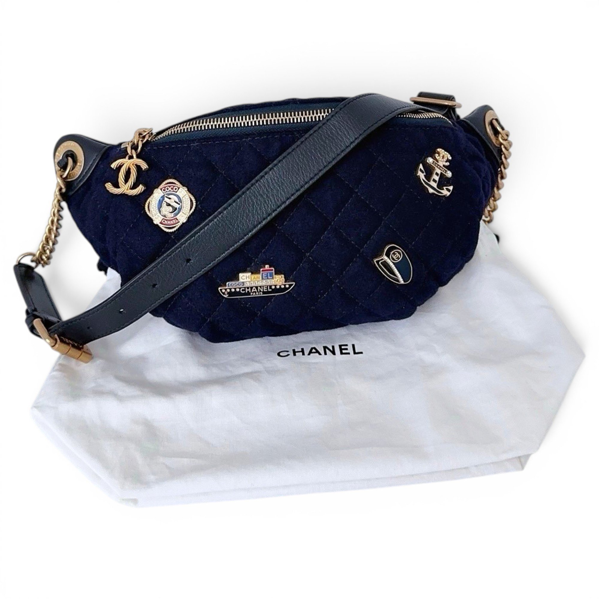 All About Chains leather handbag