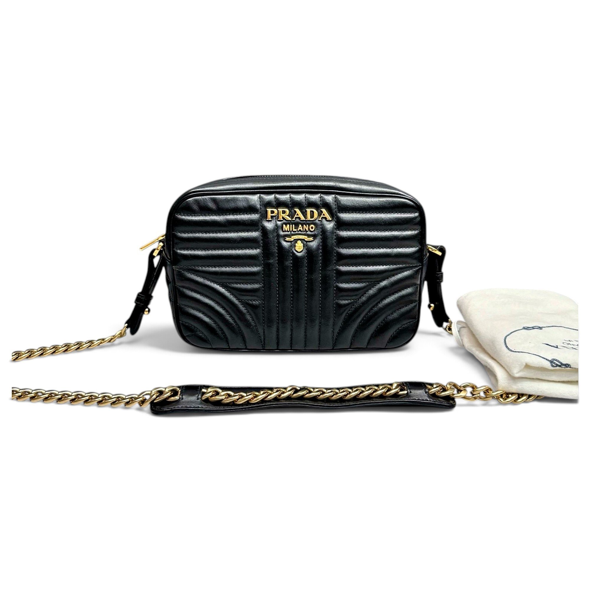 Diagramme leather crossbody bag