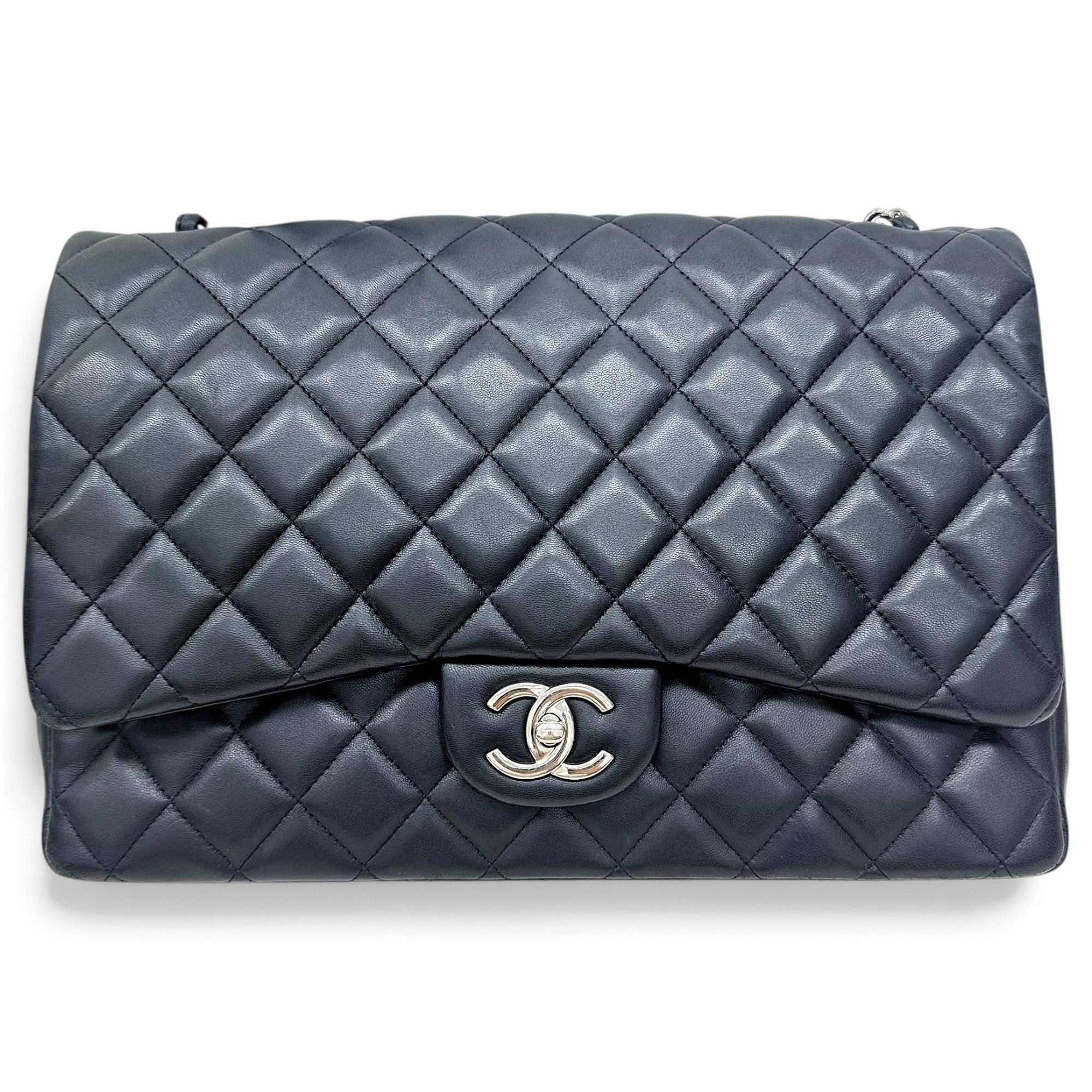 Timeless/Classique leather crossbody bag