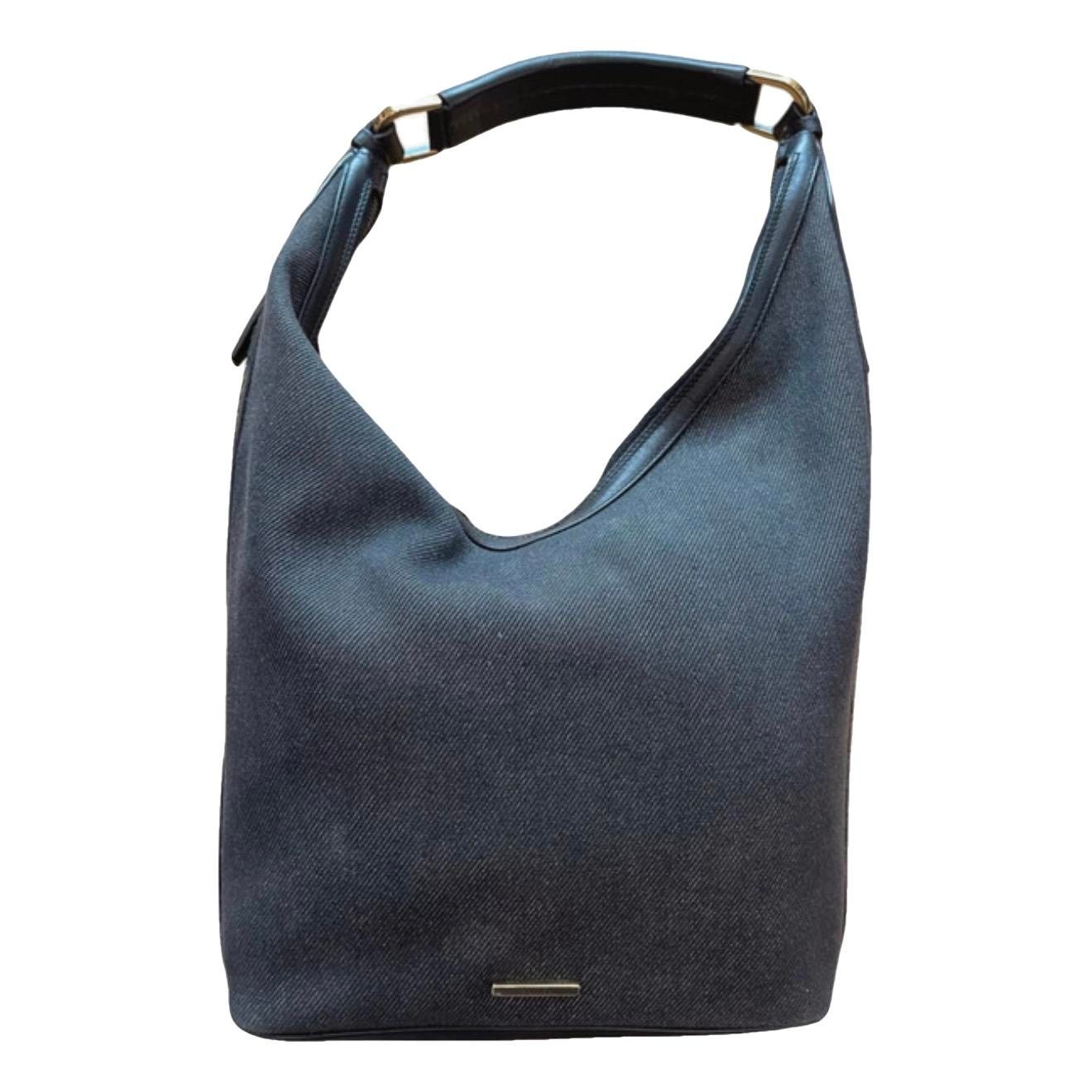 Hobo handbag