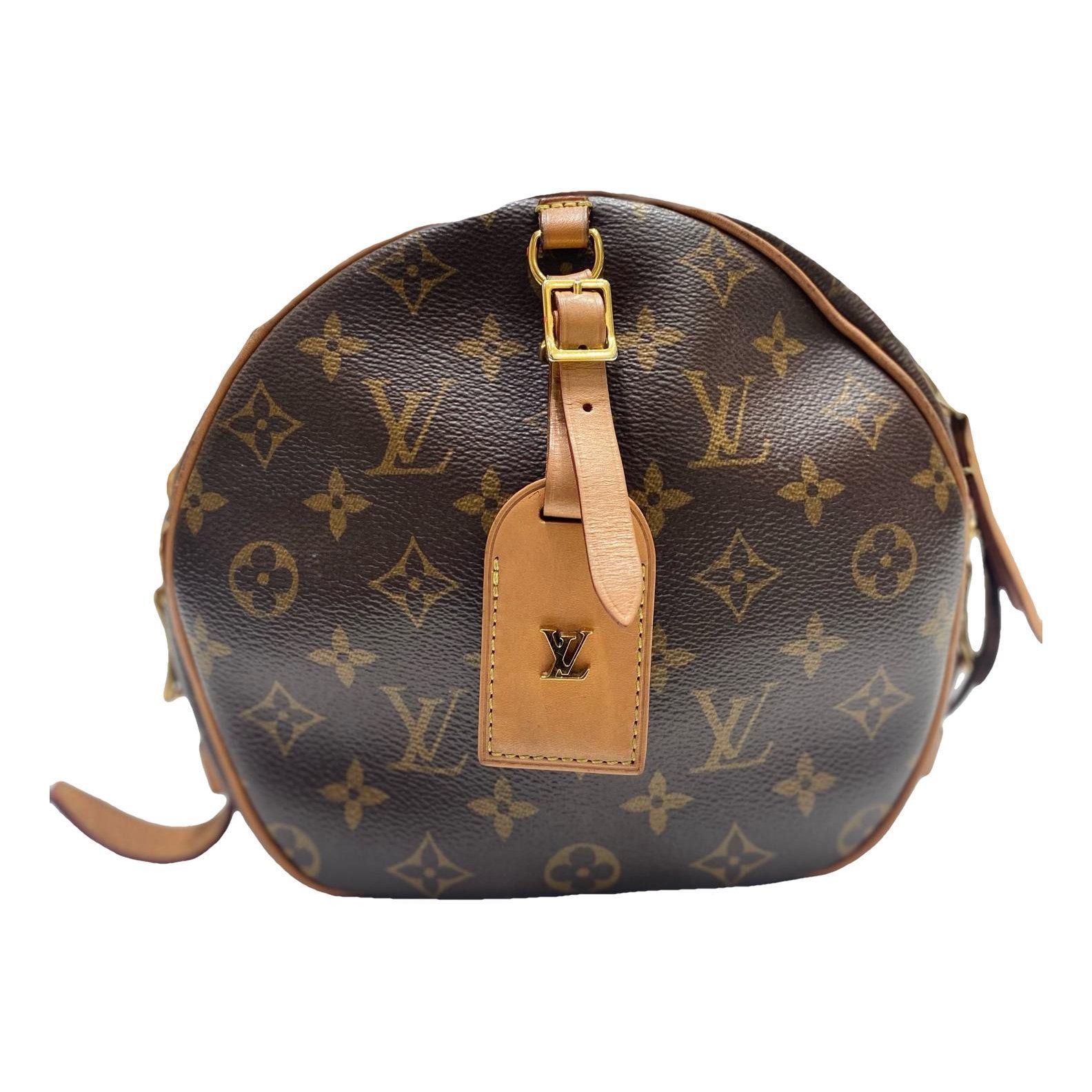 Boîte chapeau souple leather handbag