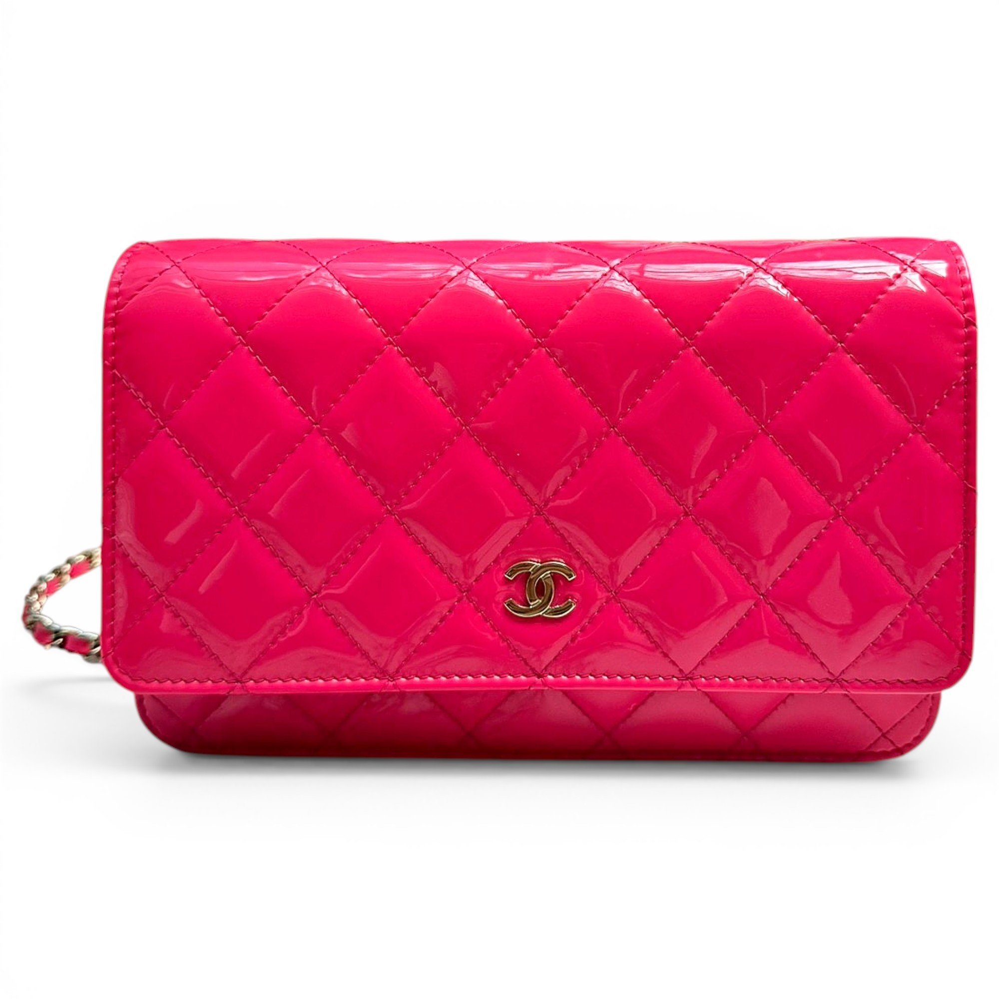 Wallet On Chain Timeless/Classique patent leather crossbody bag