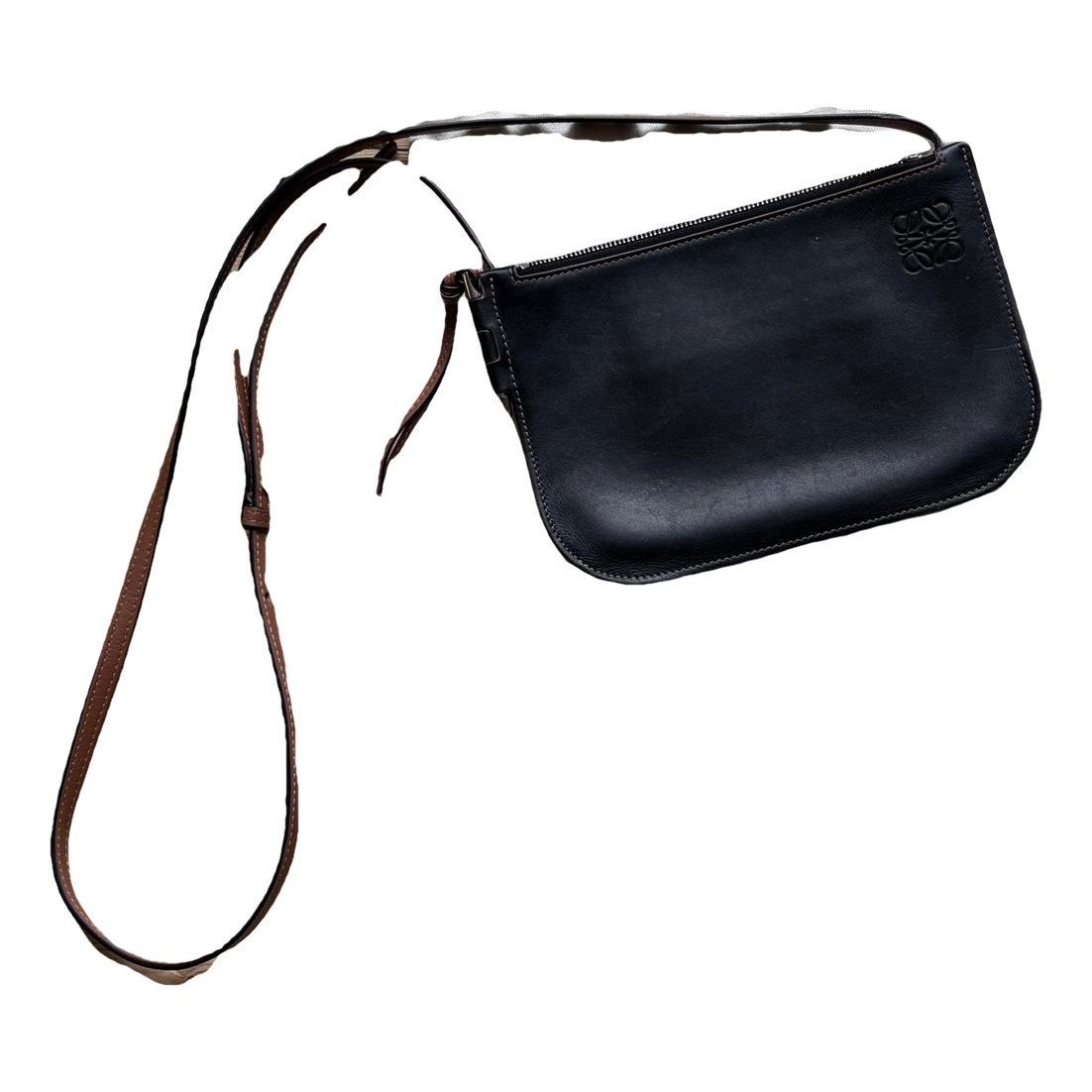 Leather crossbody bag