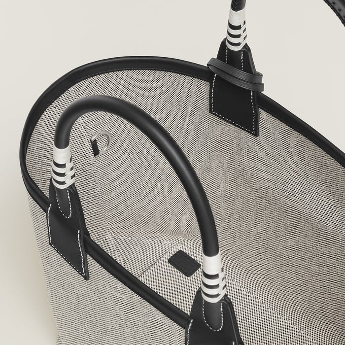 Steeple 25 Bag