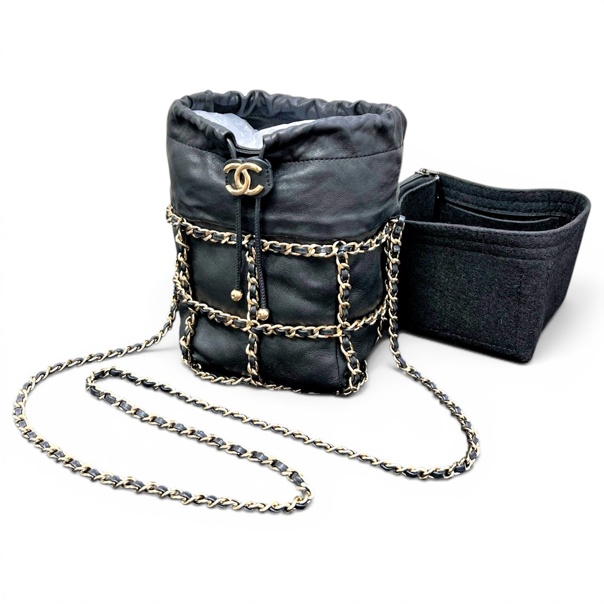 Leather handbag