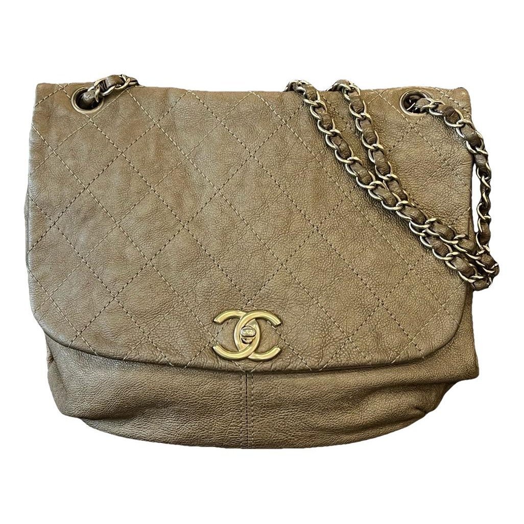 Leather tote
