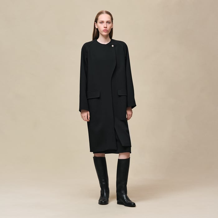 Noir Long Coat