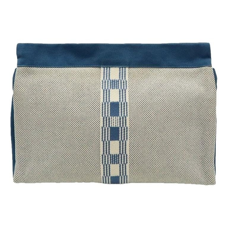 Cloth clutch bag