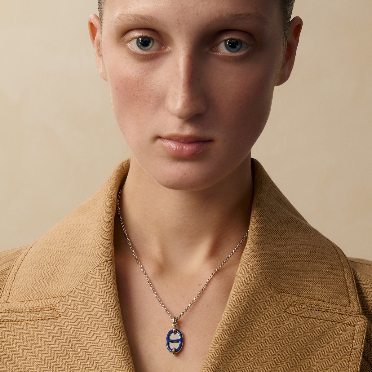 Bleu Saphir Mini Maillon Pendant, Small Model