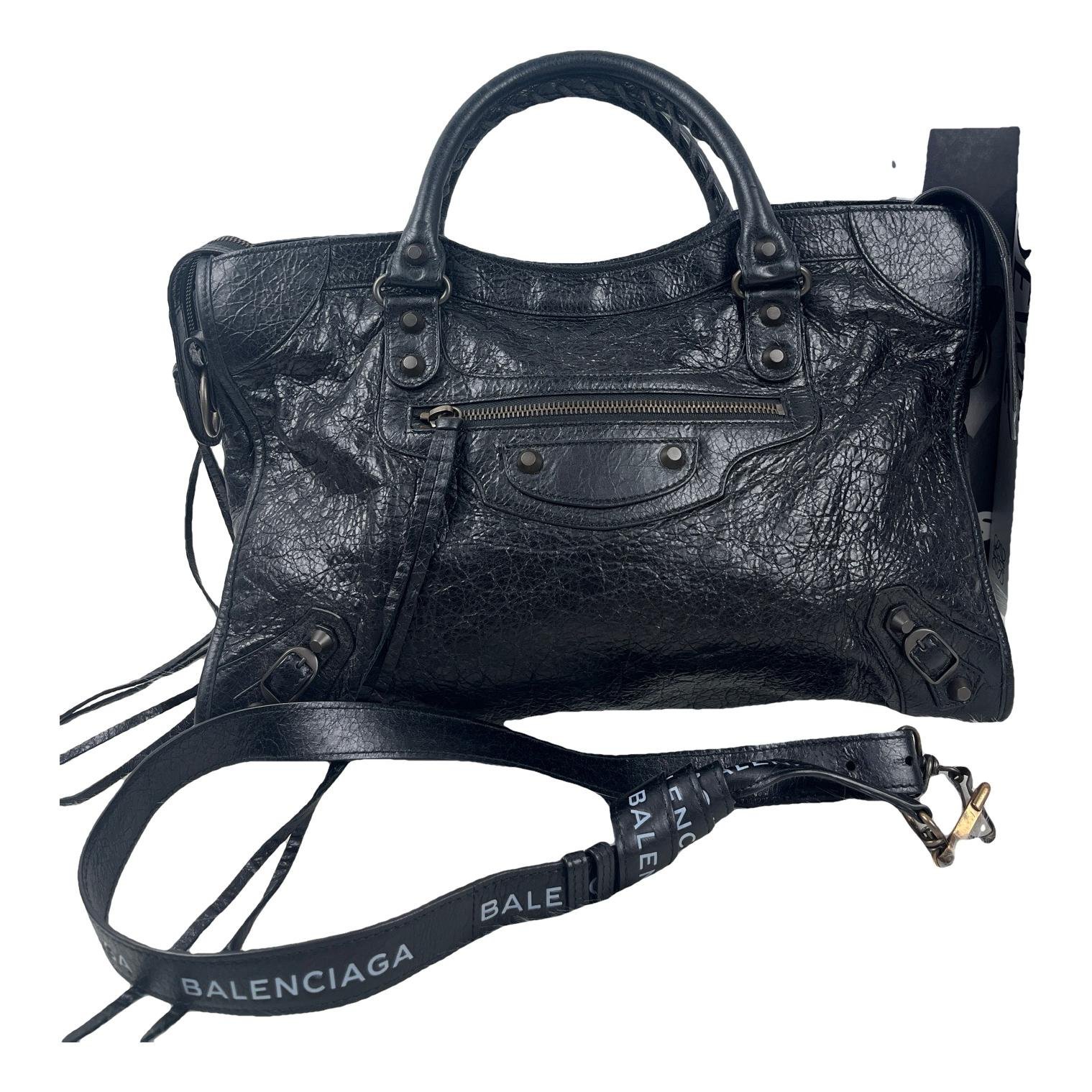 City leather handbag
