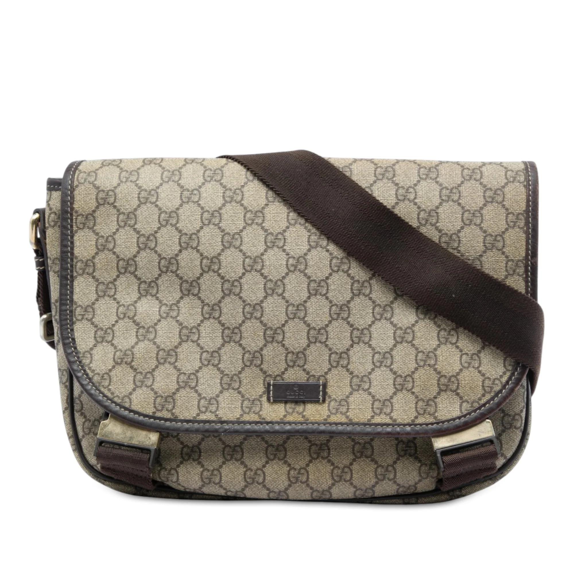 Gucci B leather crossbody bag