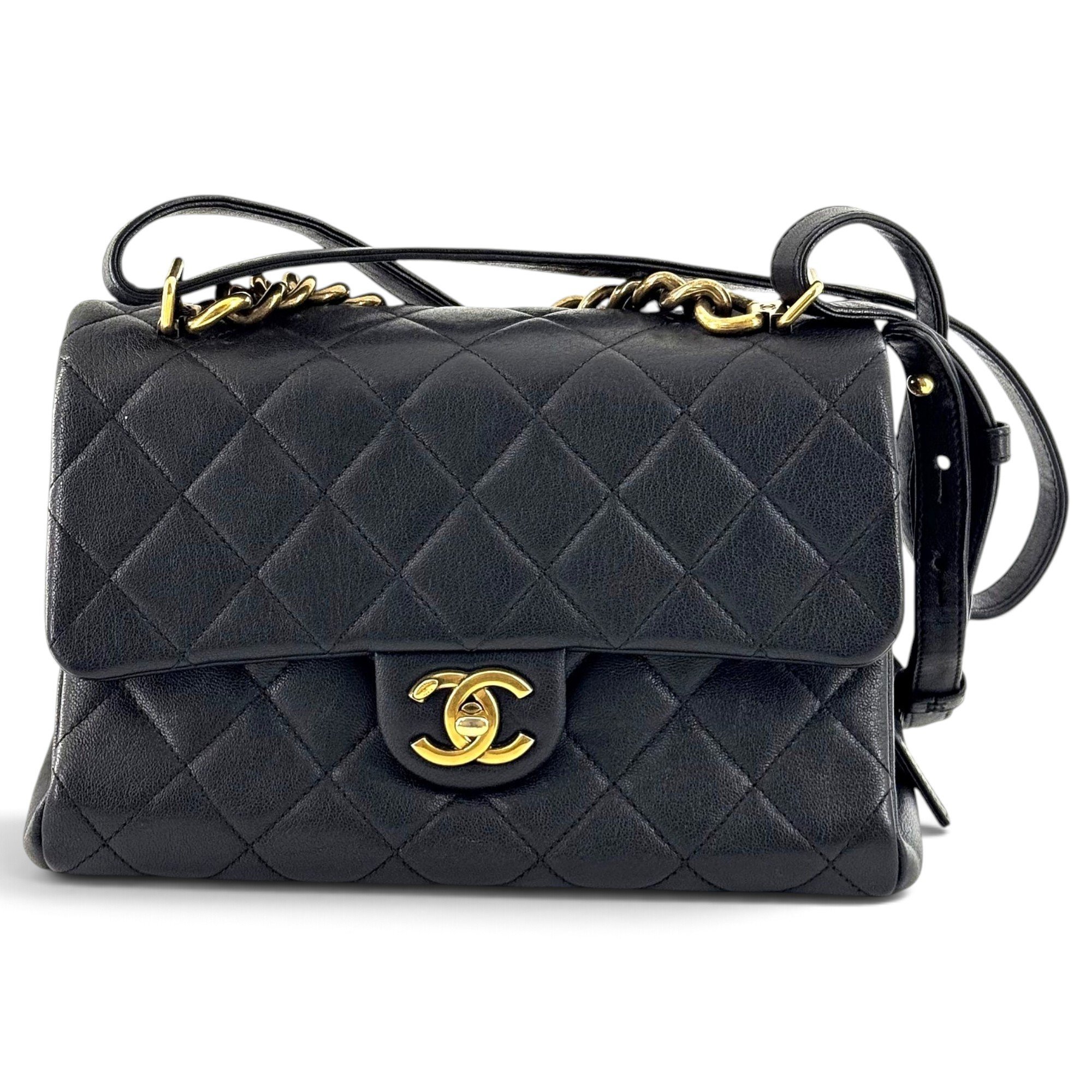 Timeless/Classique leather crossbody bag