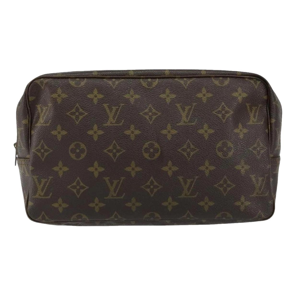 Clutch bag
