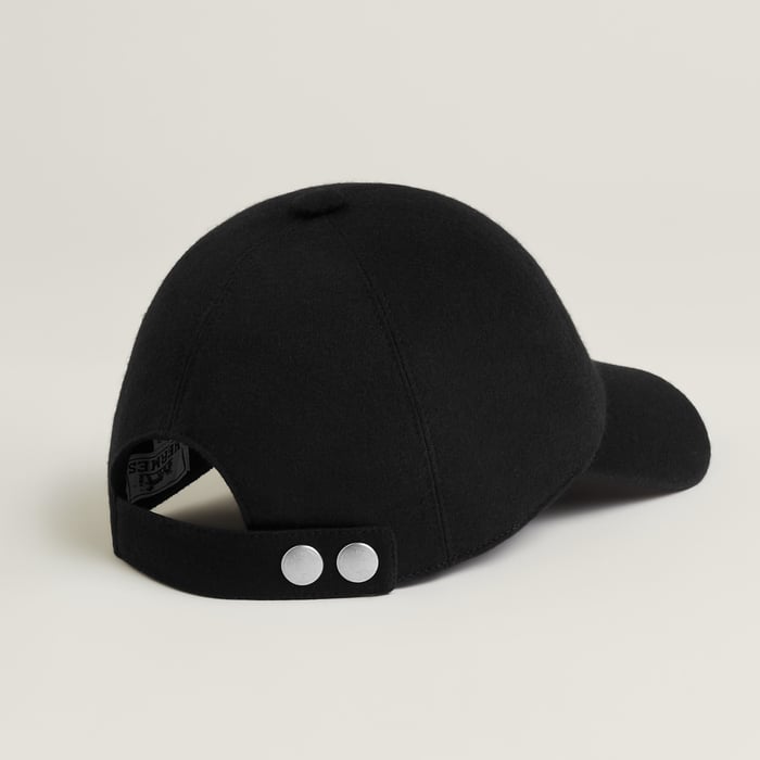 Noir Riley Clou Carrousel Cap