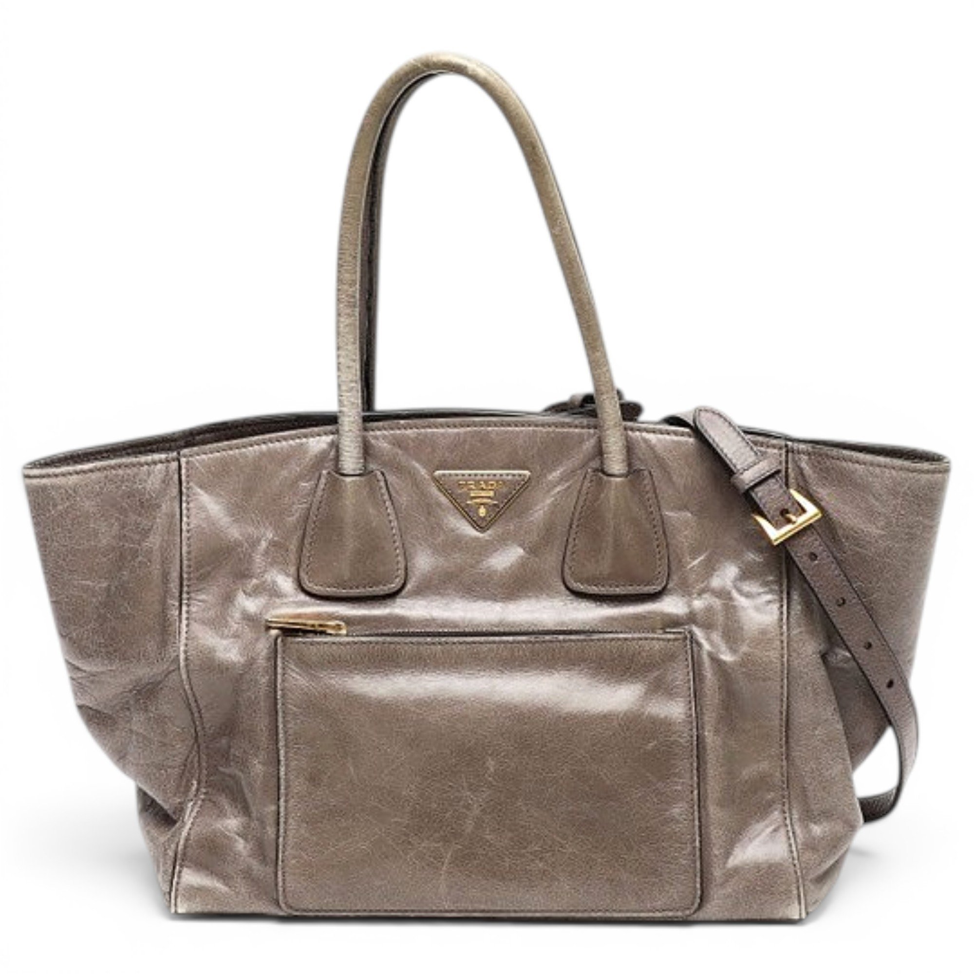 Leather tote