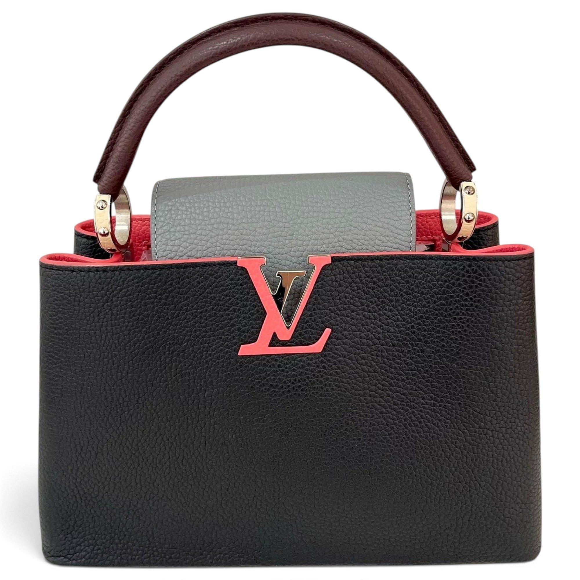 Capucines leather handbag