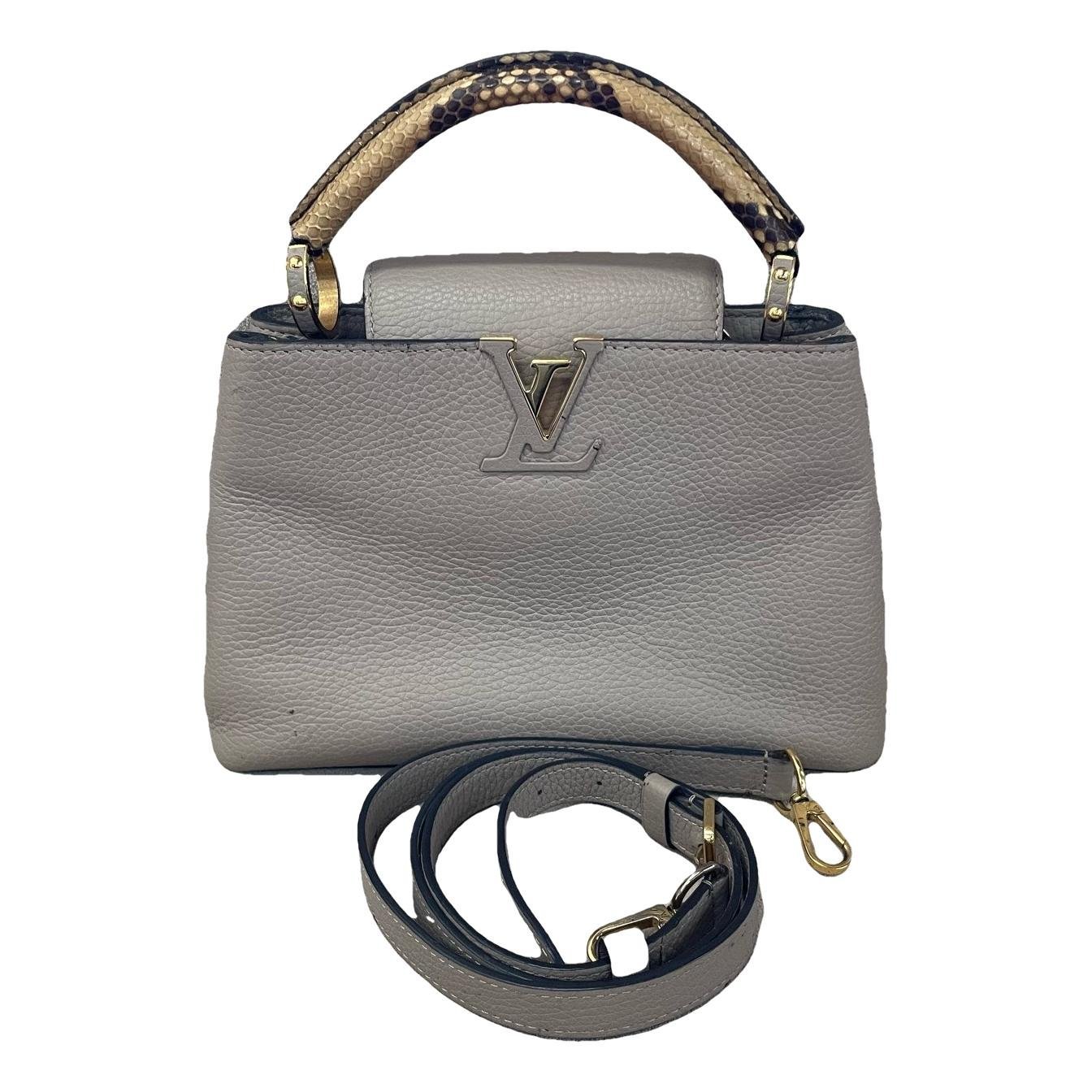 Capucines leather handbag