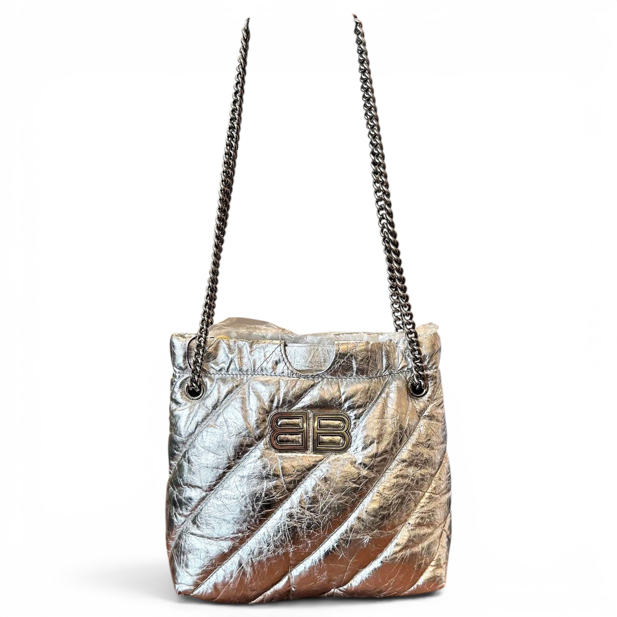 Crush leather handbag