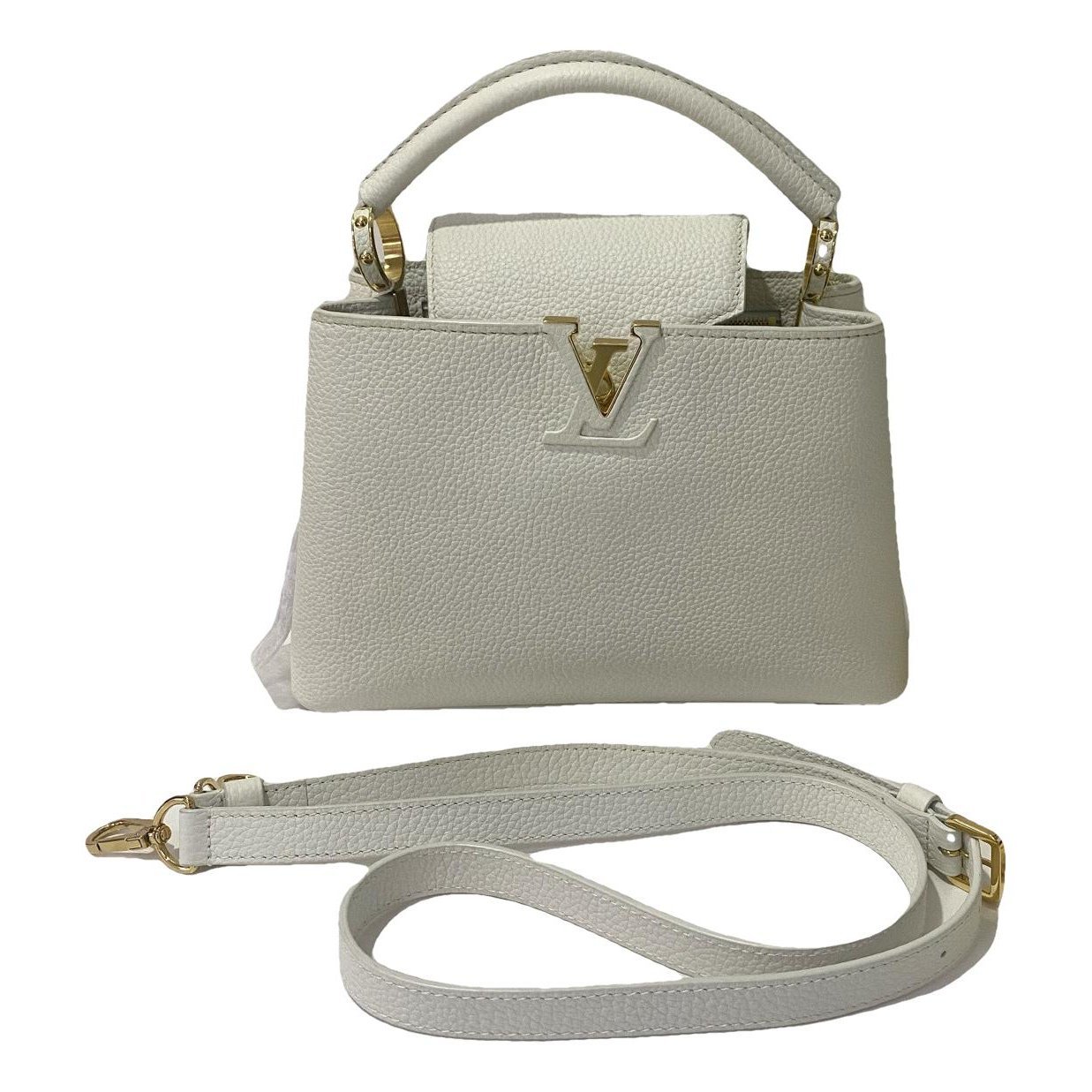 Capucines leather handbag