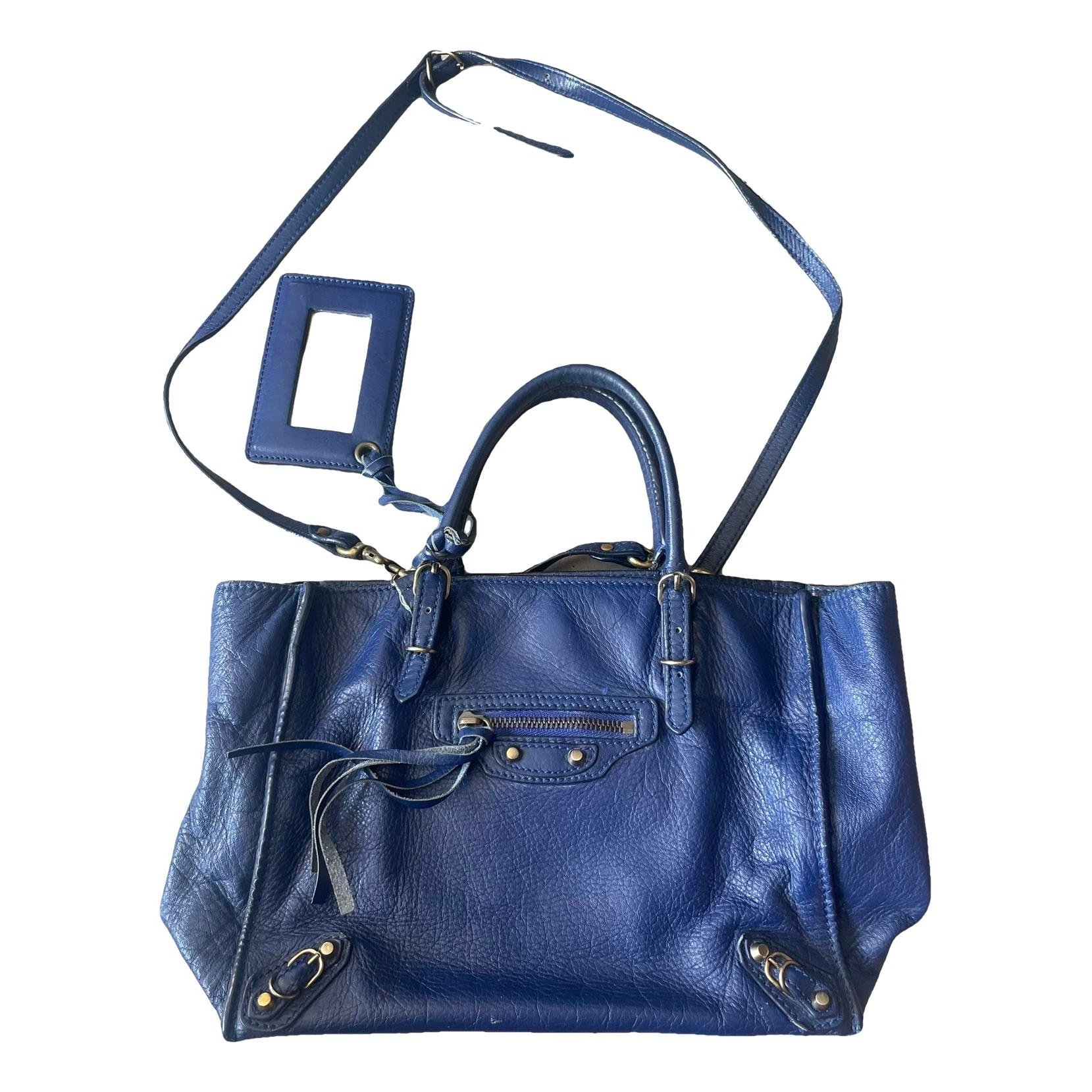 Papier leather handbag