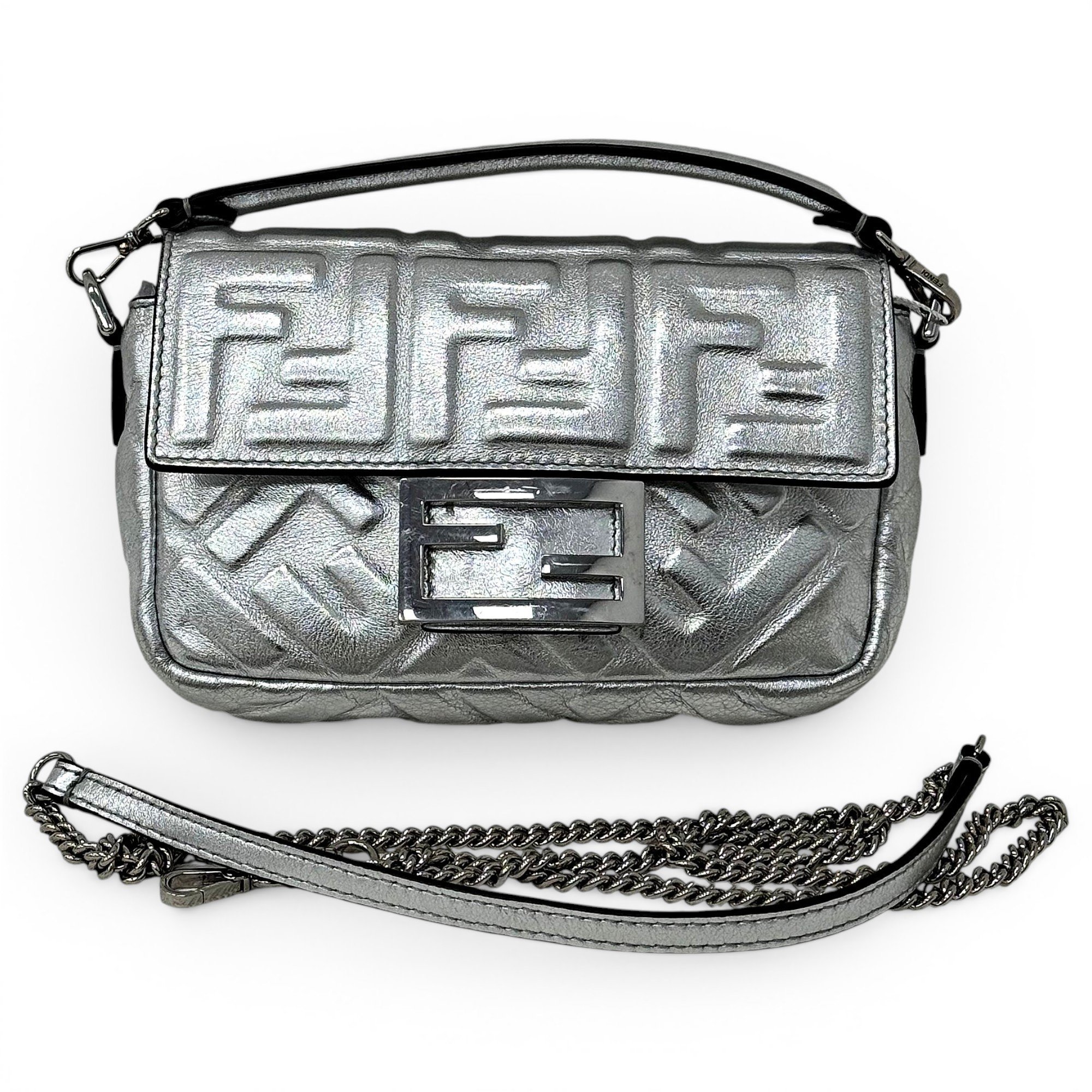 Baguette Chain Midi leather handbag