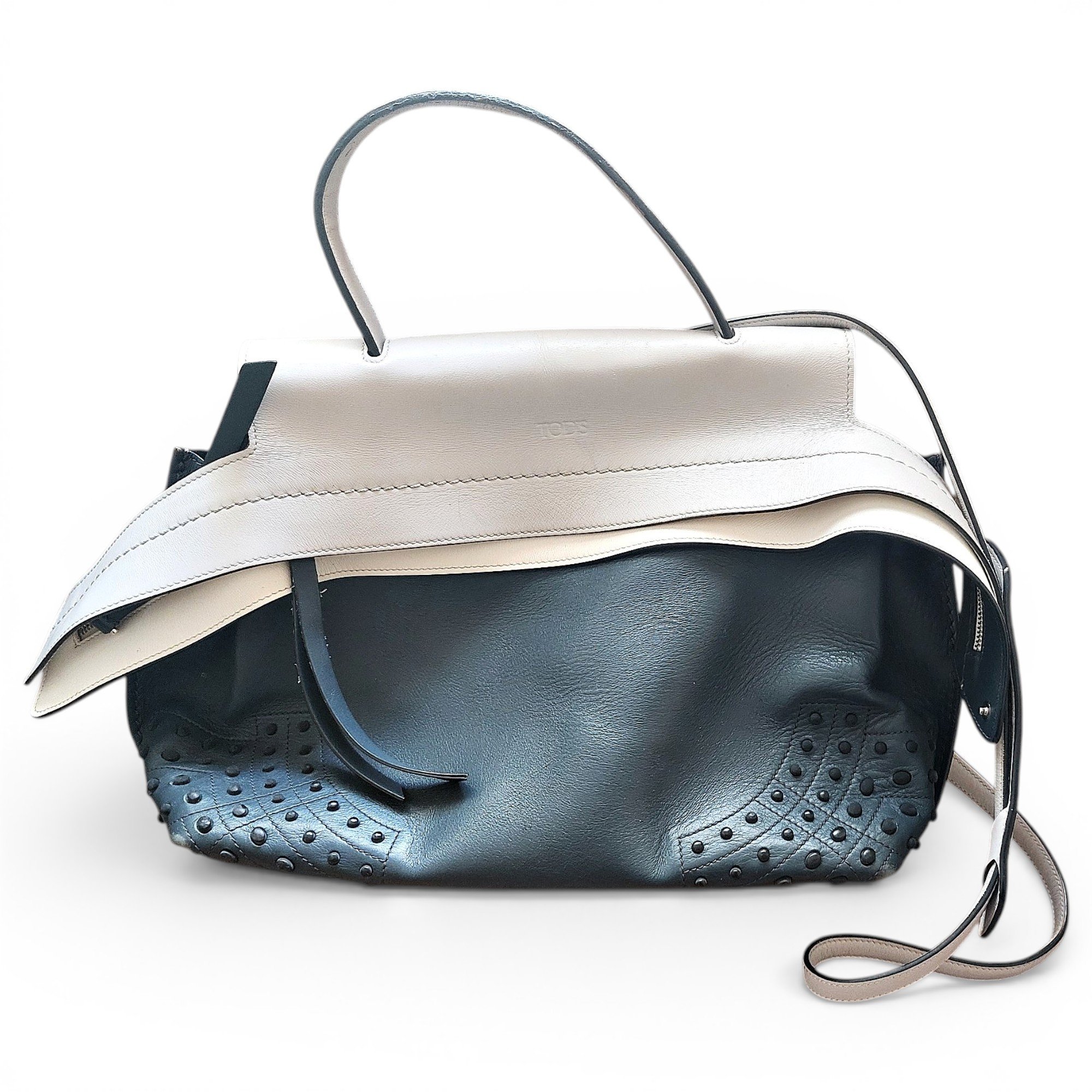 Wave leather handbag