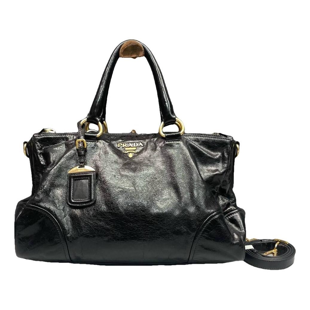 Leather handbag