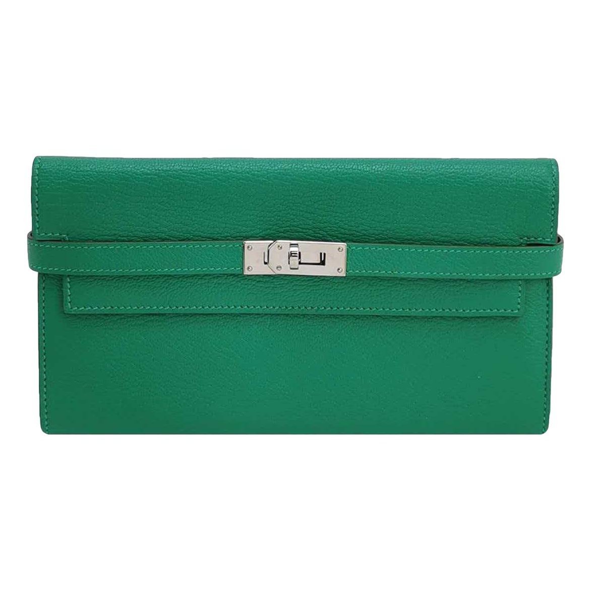 Kelly to go leather clutch bag
