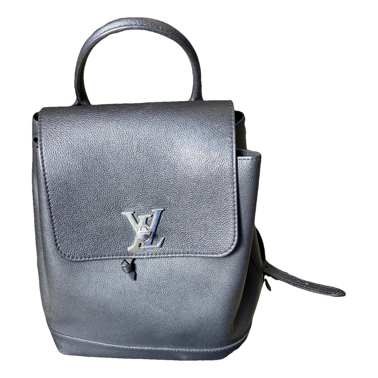 Lockme leather backpack