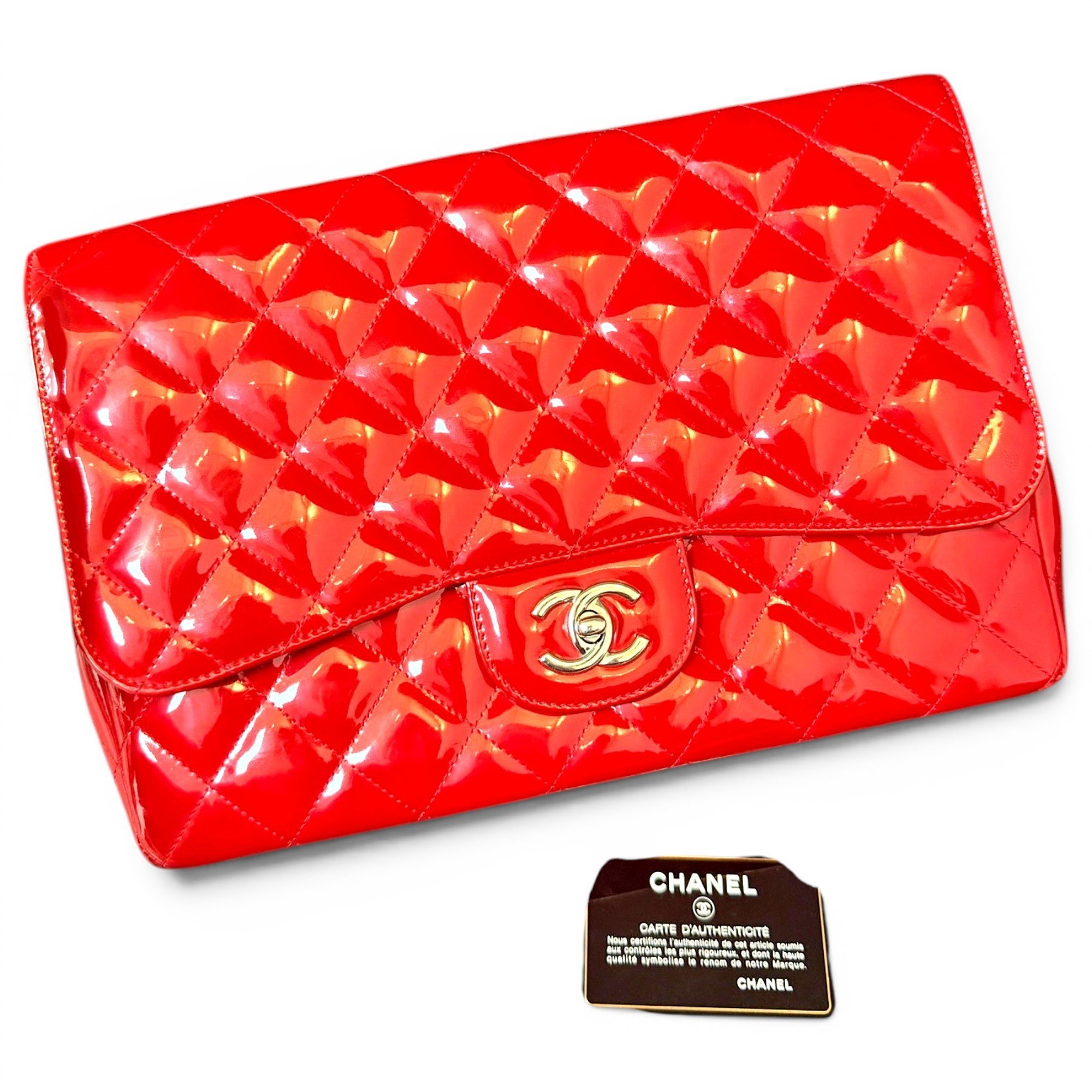 Timeless/Classique patent leather crossbody bag