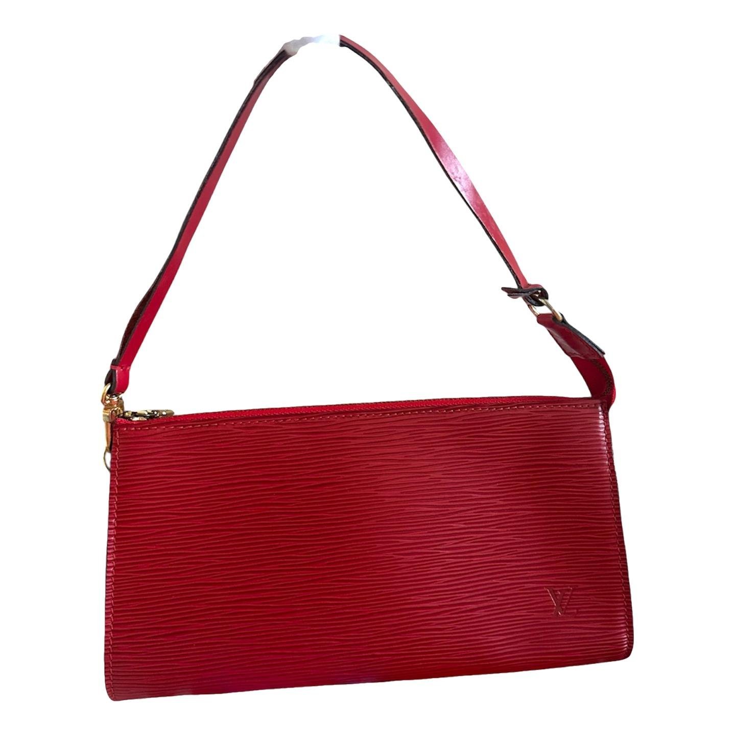 Pochette Accessoire leather handbag
