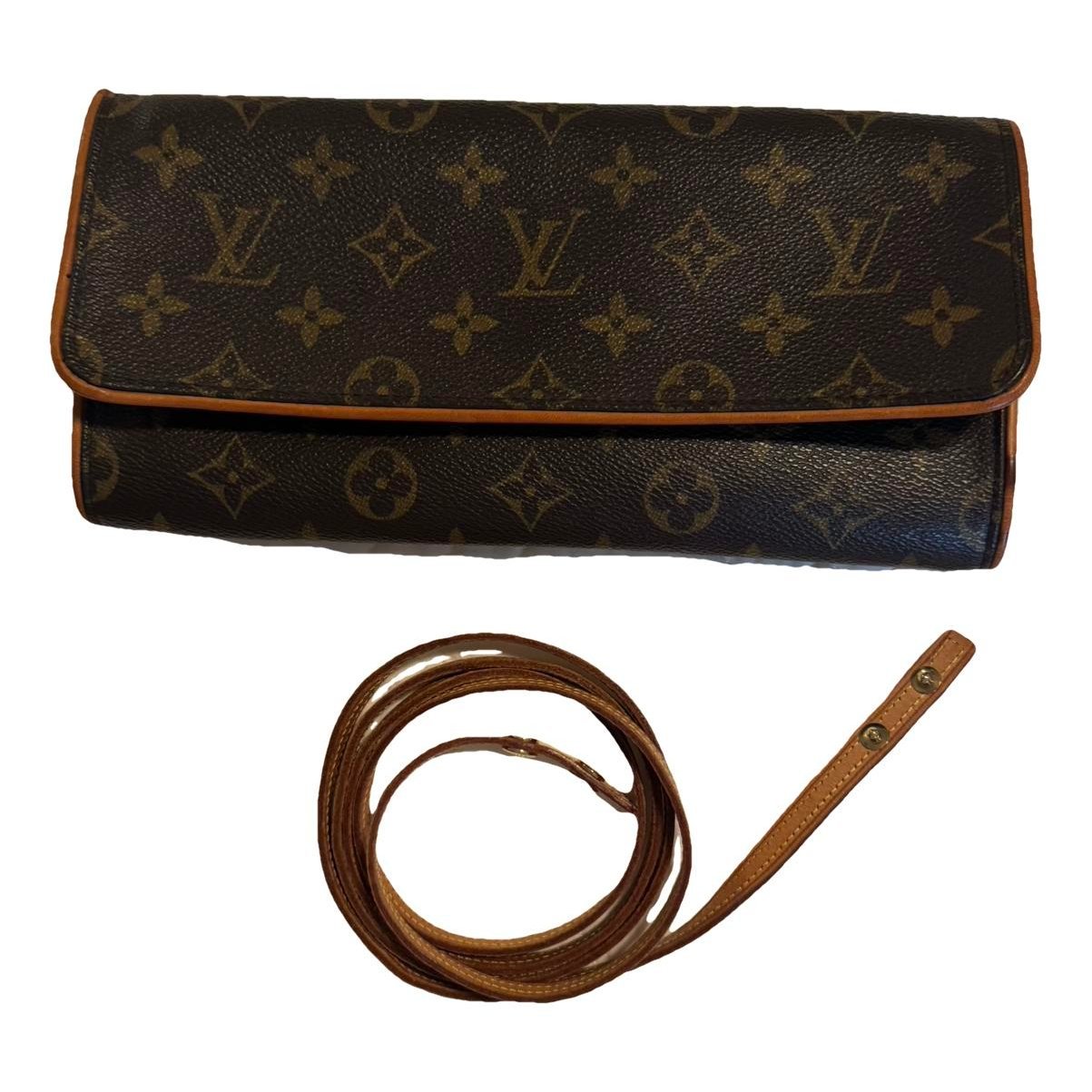 Cloth clutch bag