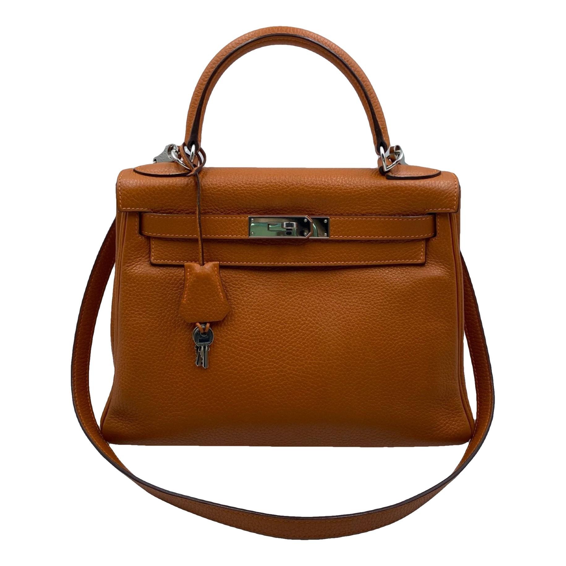 Kelly 28 leather handbag