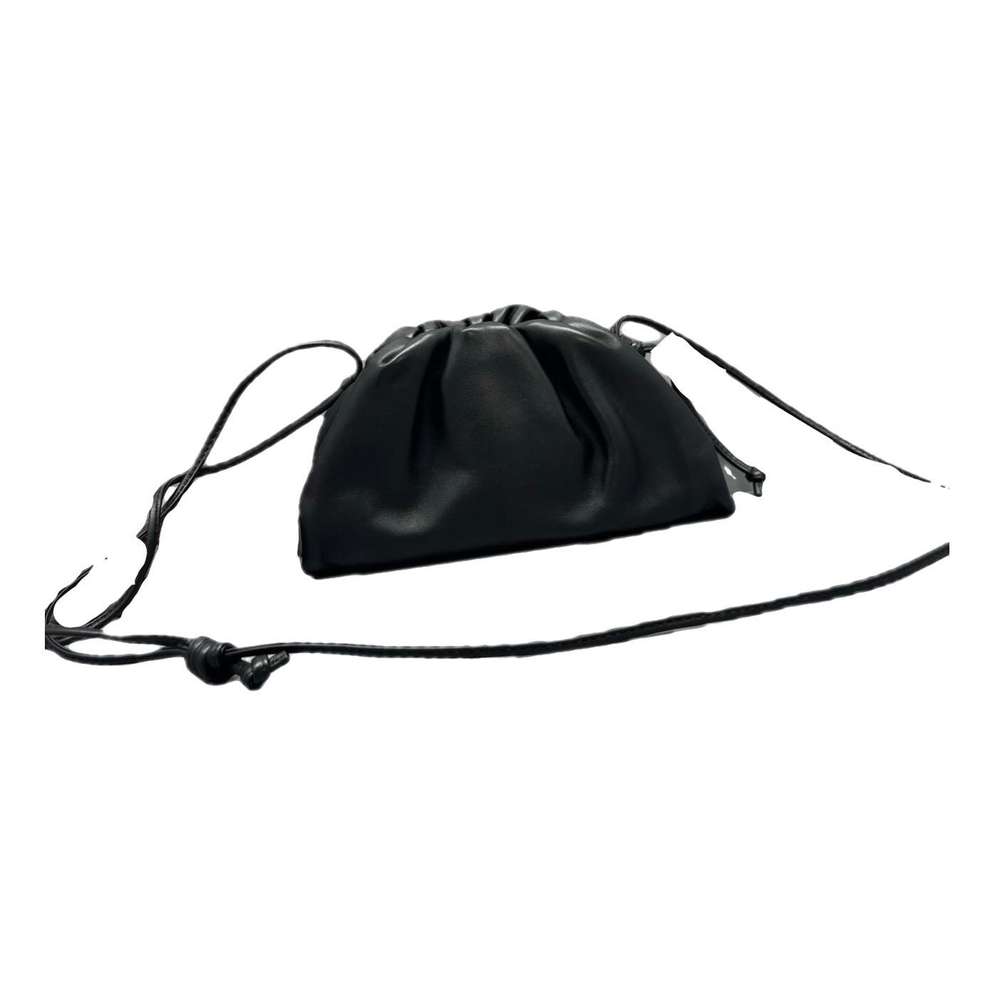 Pouch leather handbag