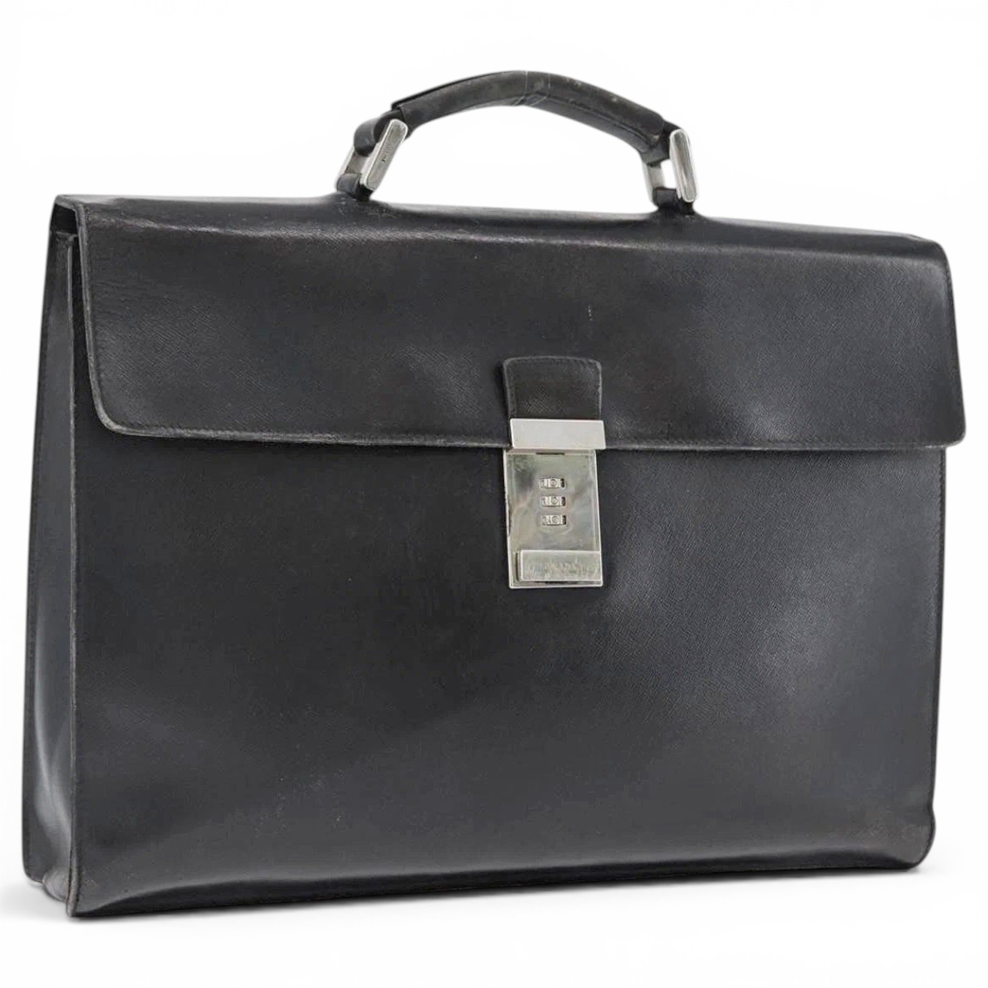 Leather travel bag