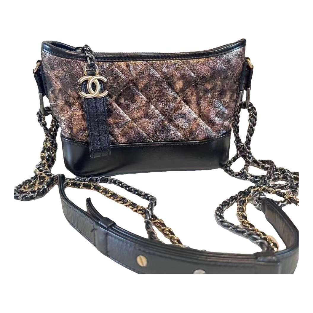 Gabrielle leather handbag