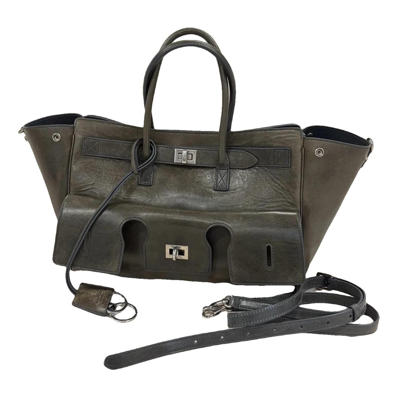 Leather tote