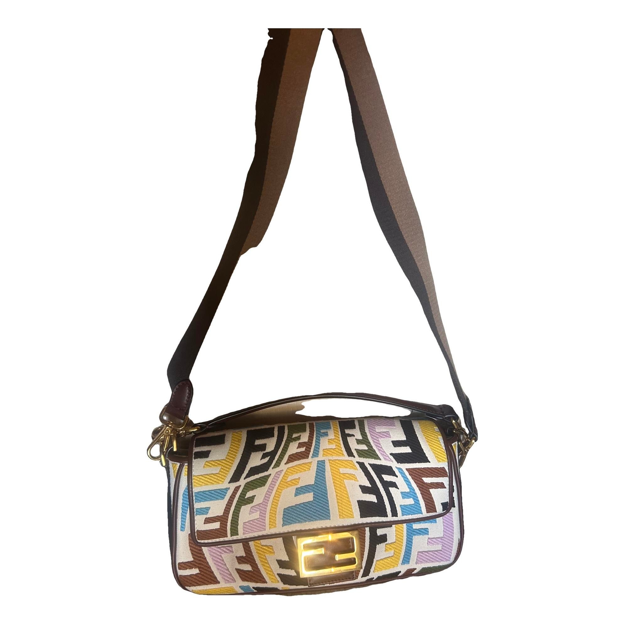 Baguette handbag