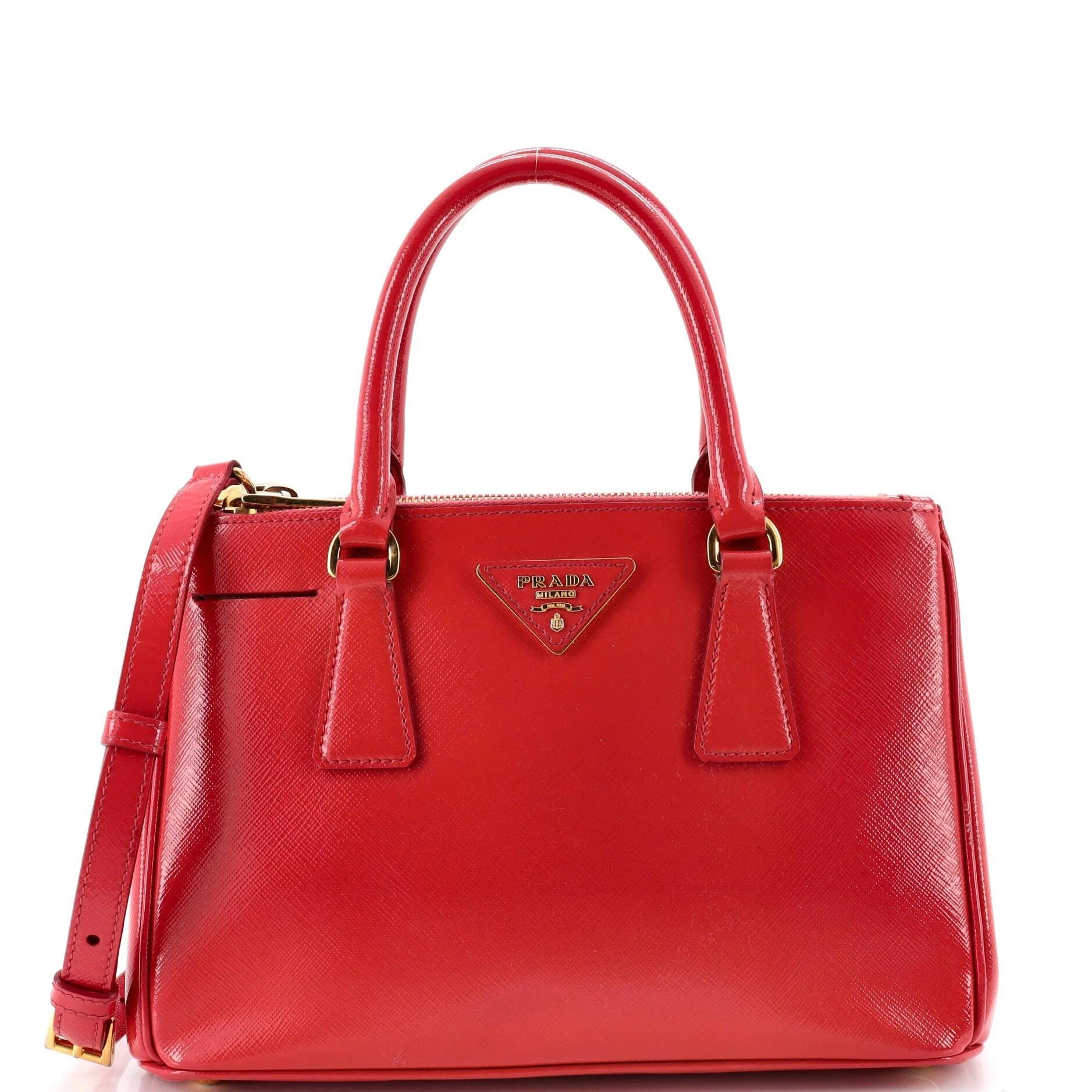 Leather tote