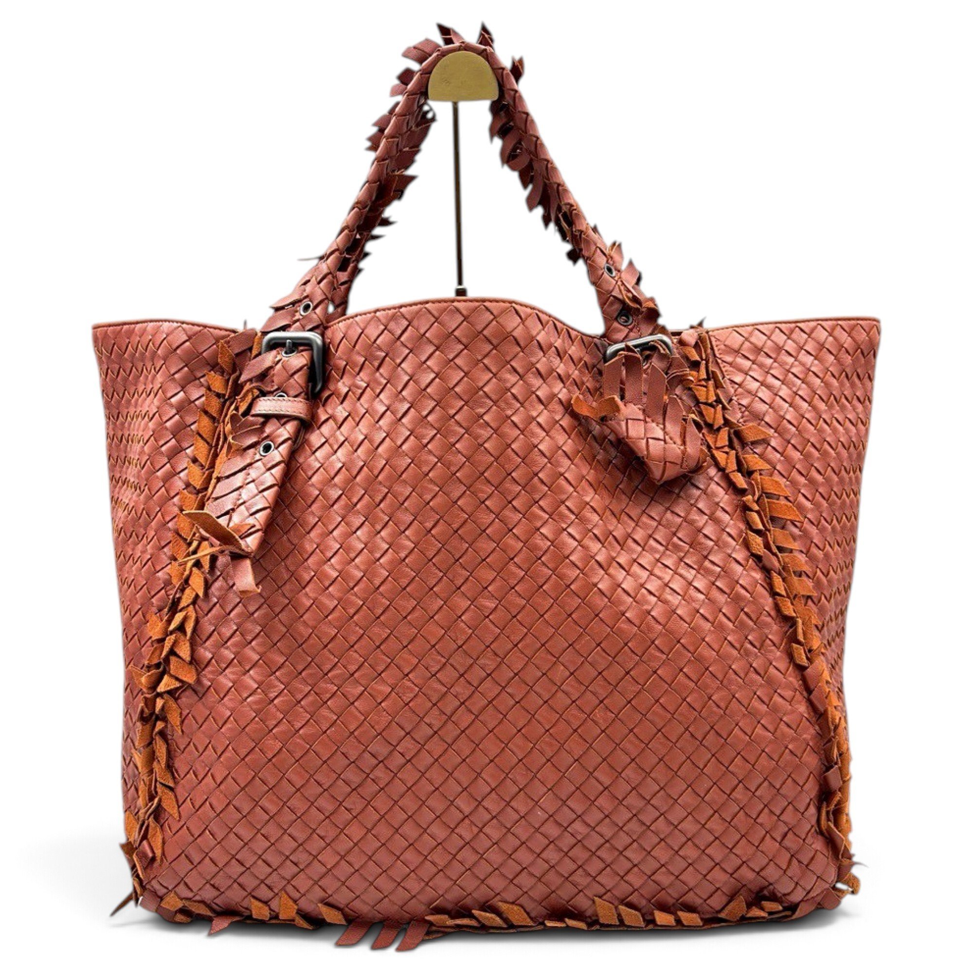 Leather tote