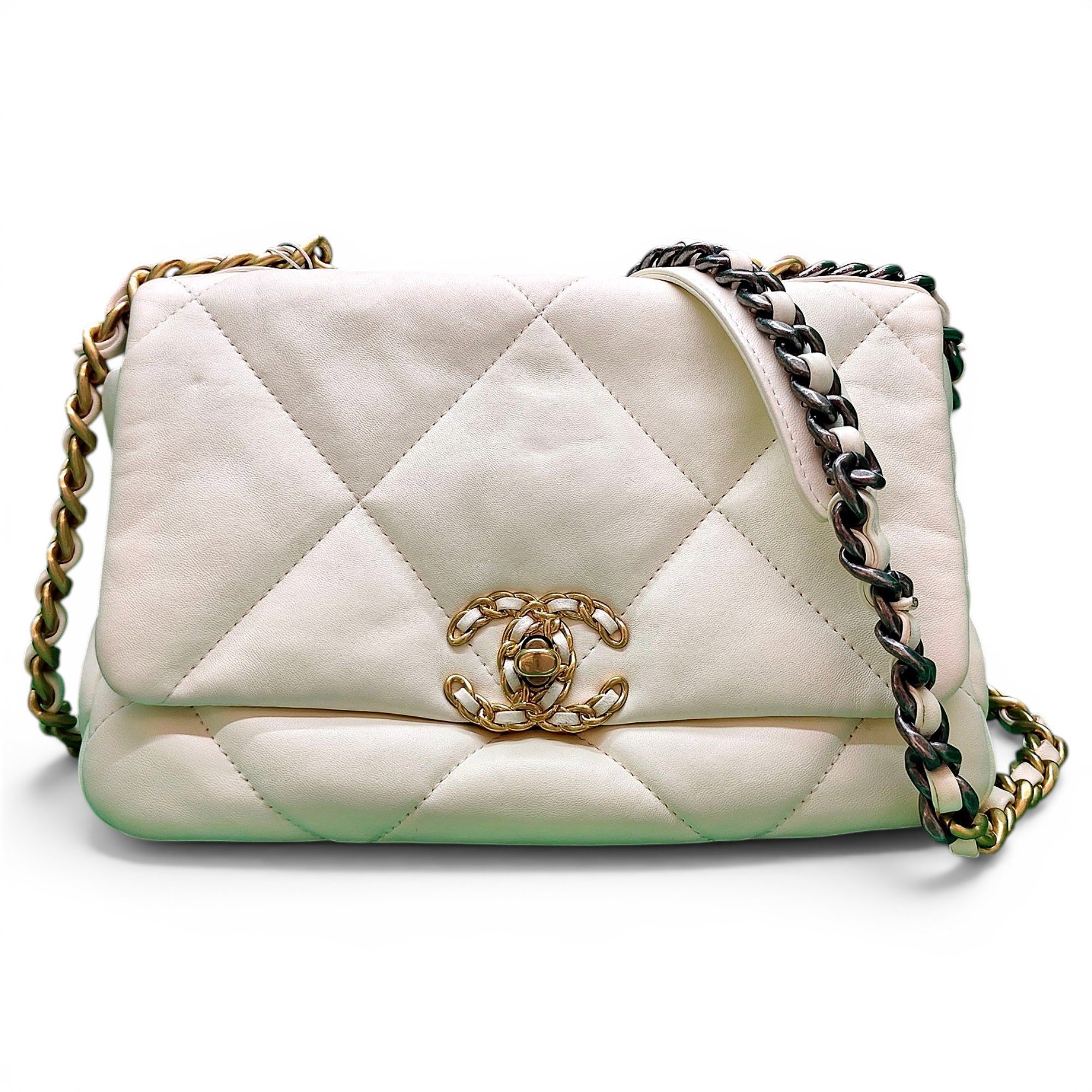 Chanel 19 leather handbag