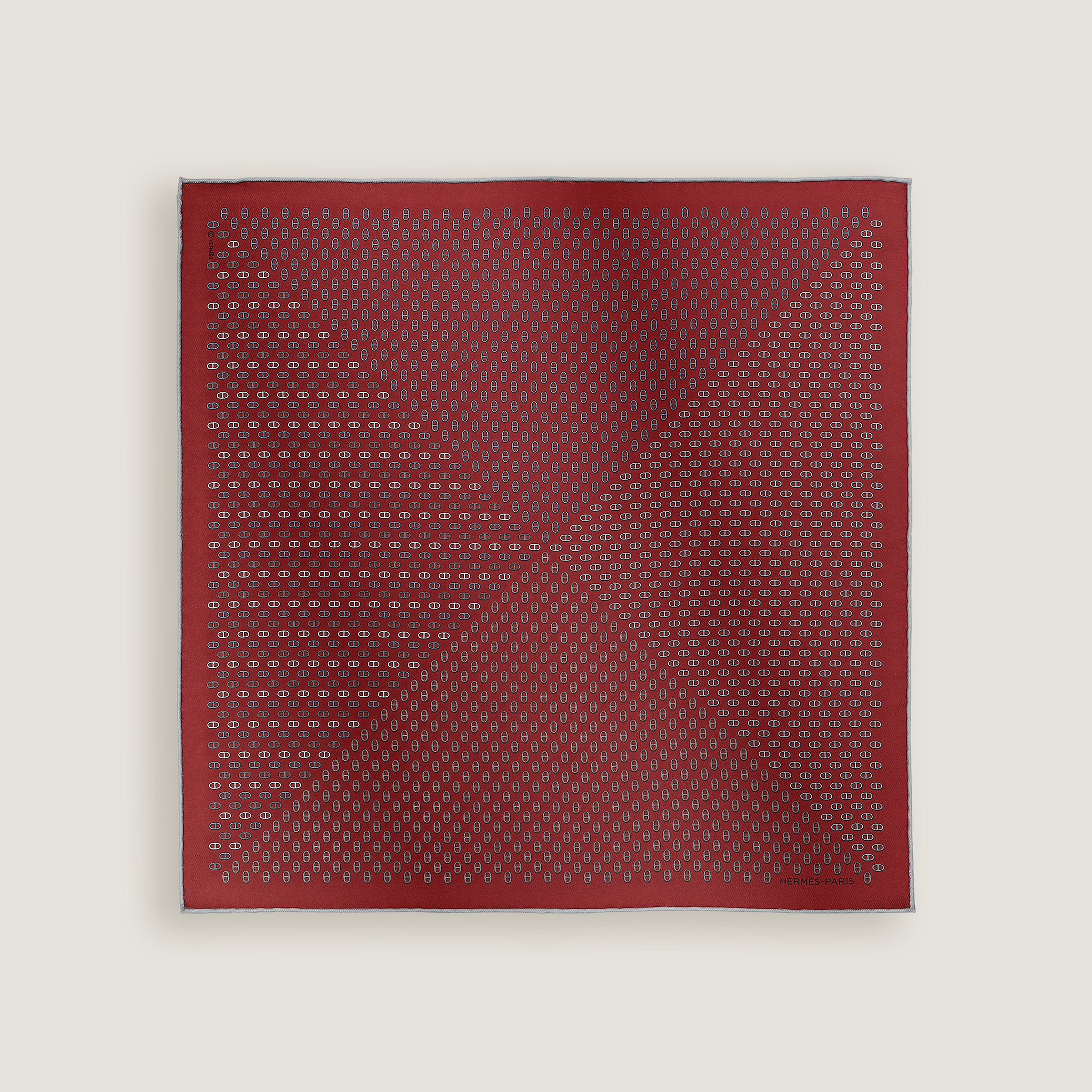 Trois Petits Maillons pocket square 45