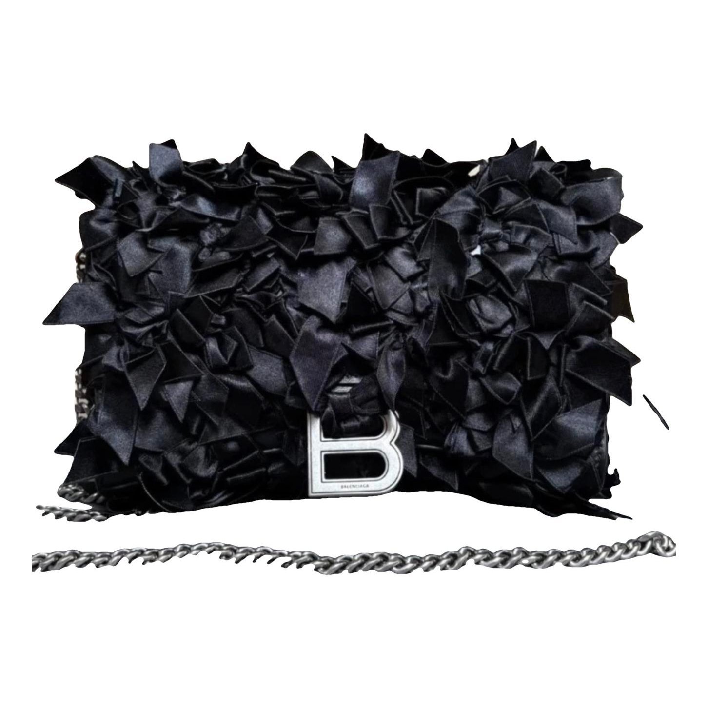 Wallet On Chain B leather crossbody bag