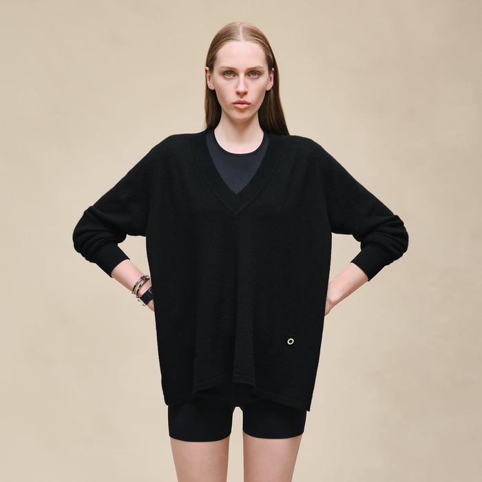 Noir Cashmere Long-sleeve Sweater