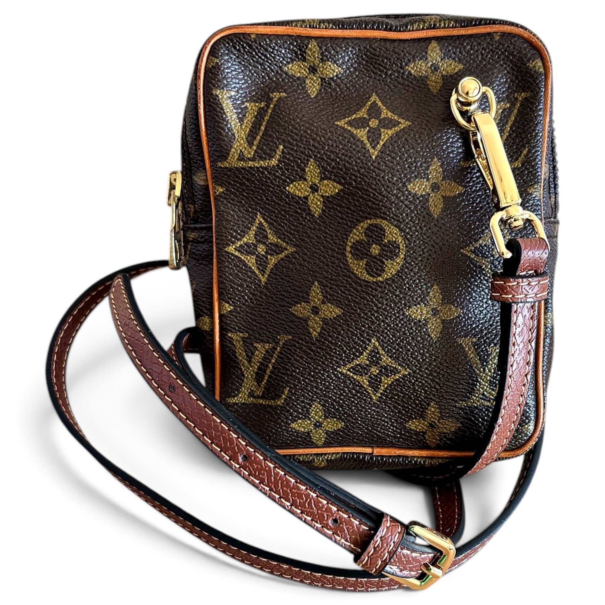 Leather crossbody bag