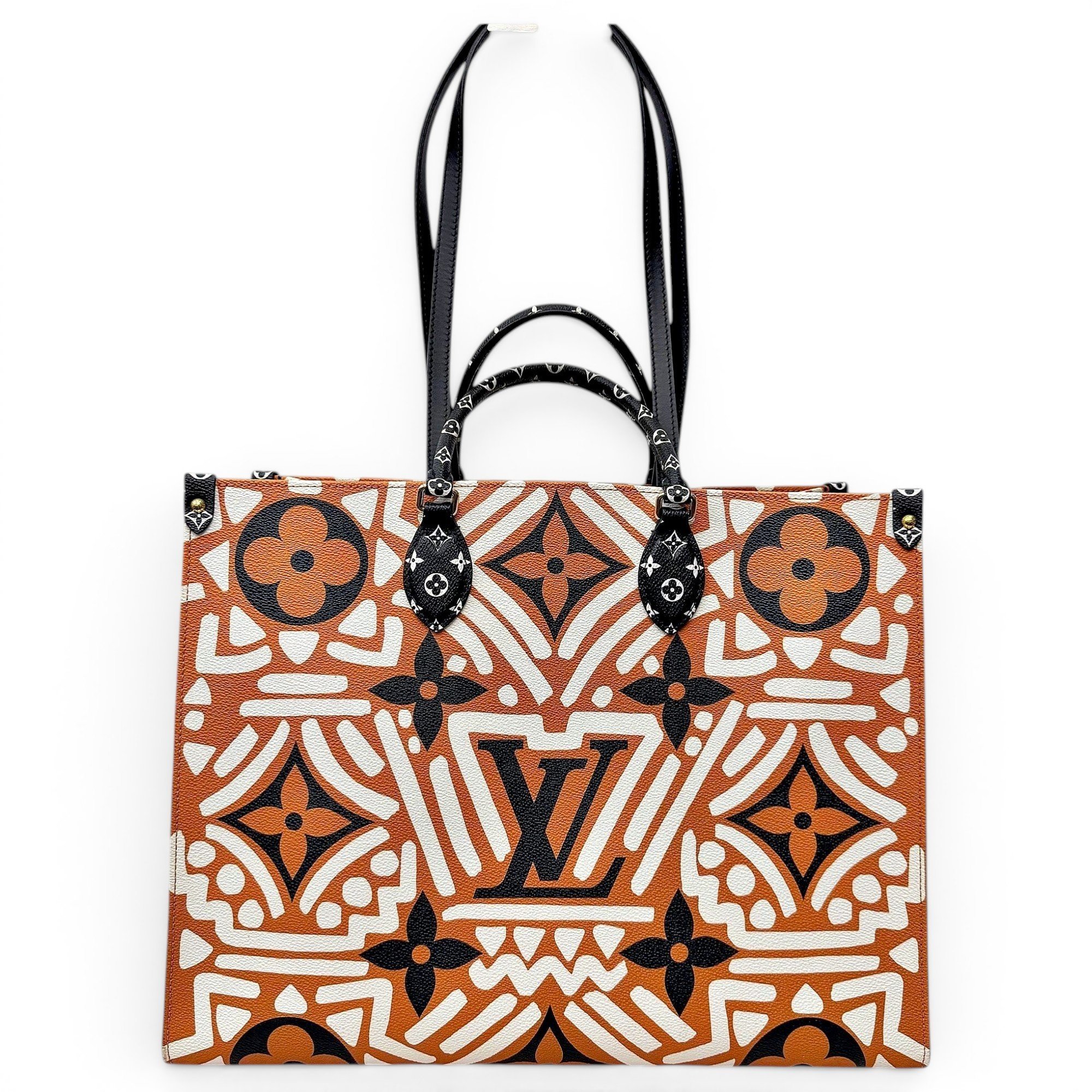 Onthego leather handbag