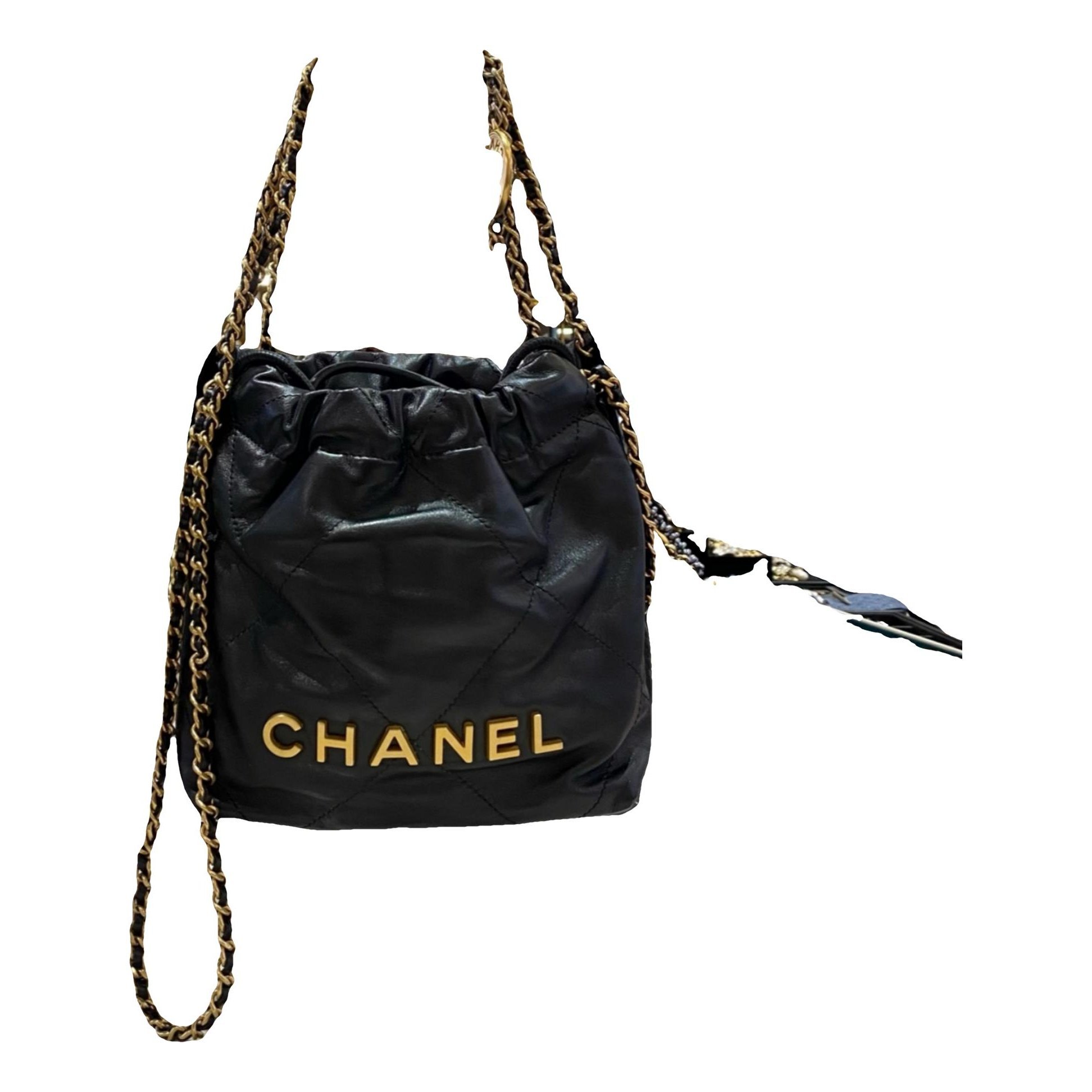 Chanel 22 leather handbag