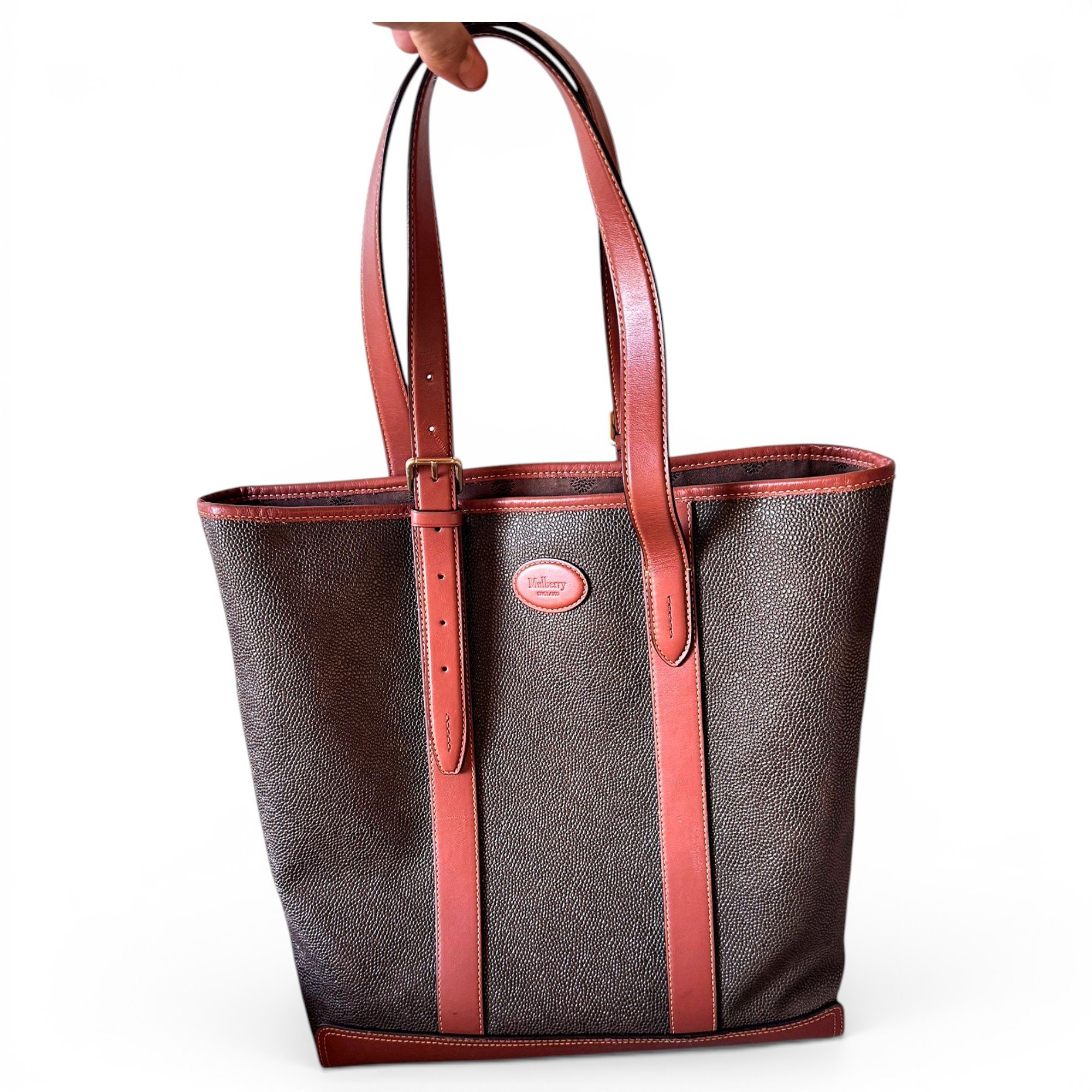 Leather tote