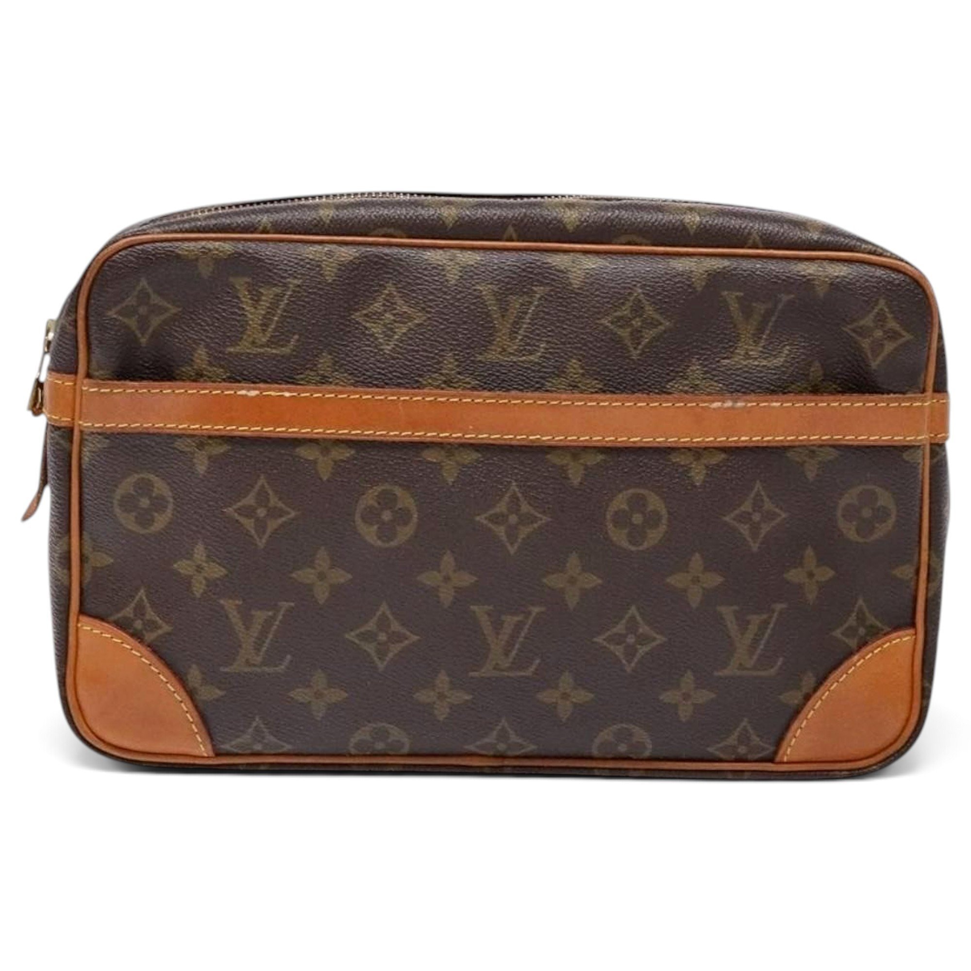 Leather clutch bag