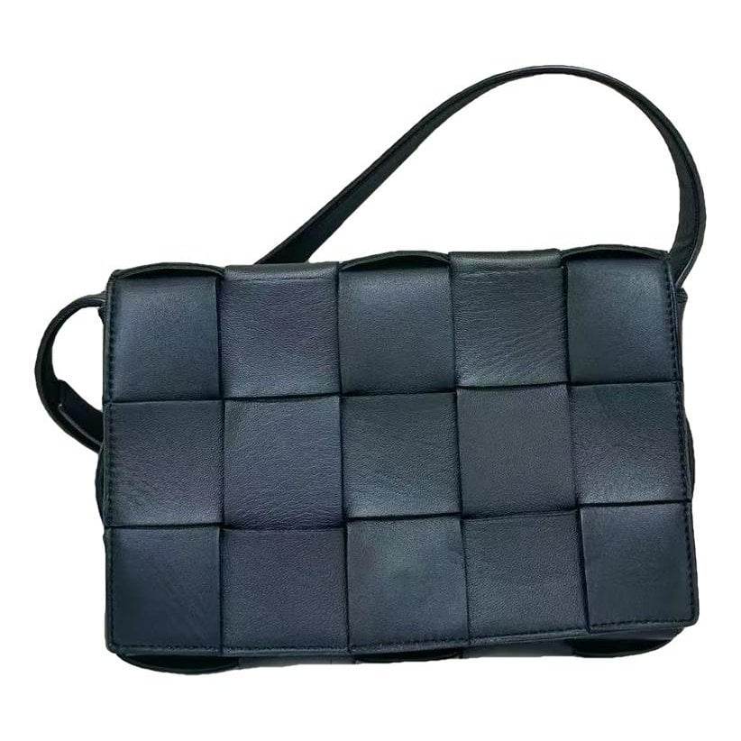 Cassette leather handbag